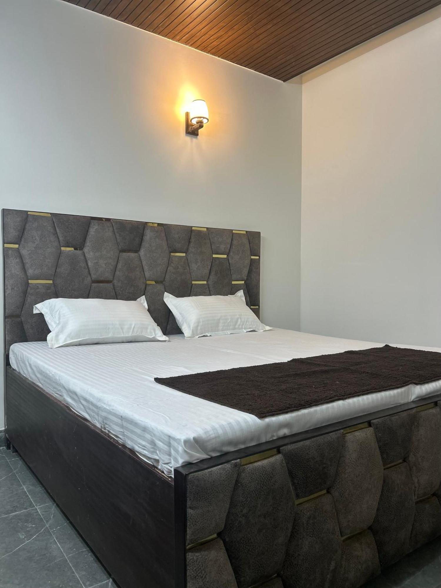 Swastik Homes Homestay Gurgaon