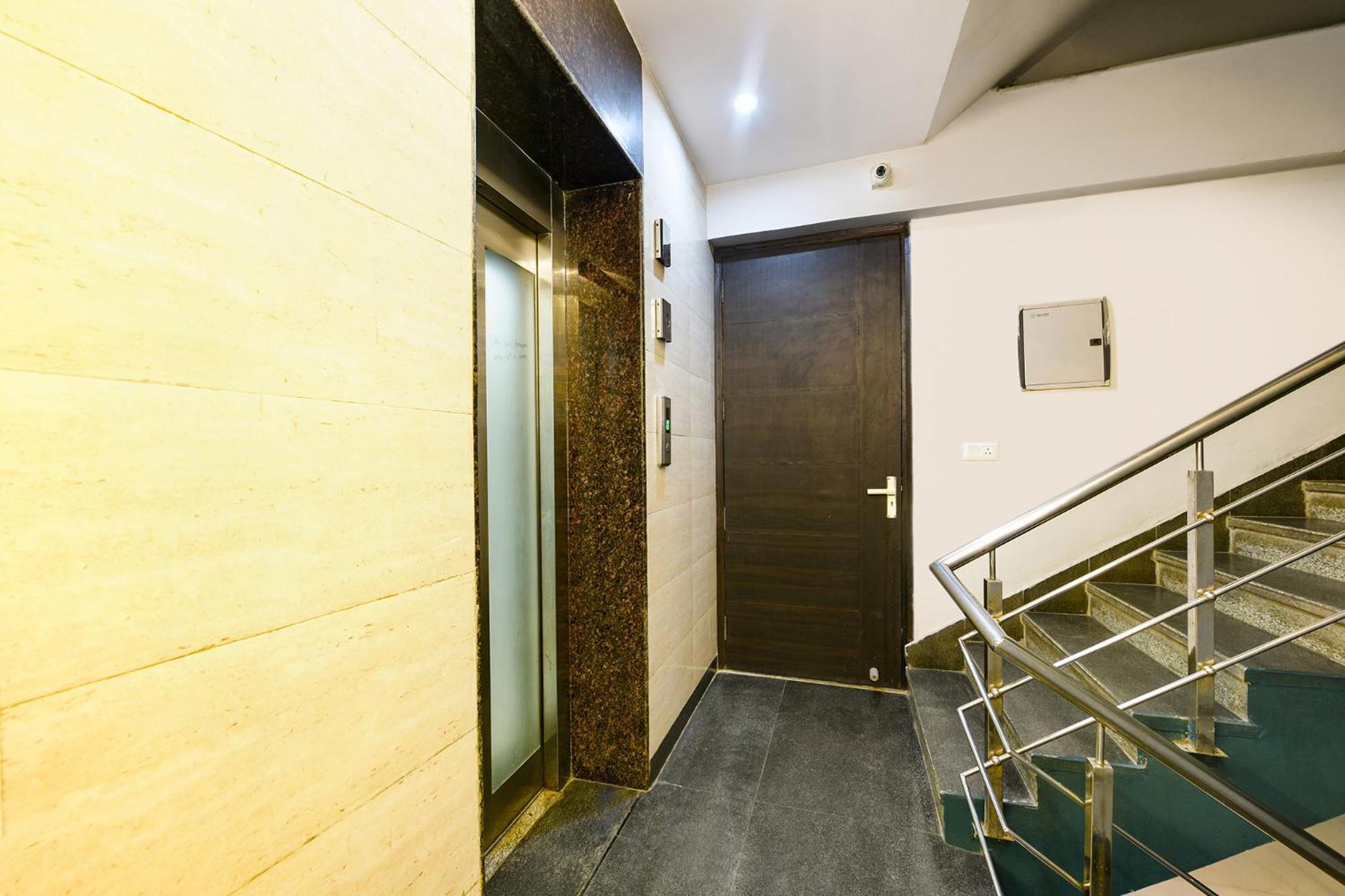 Fabhotel Suits Hotel Gurgaon