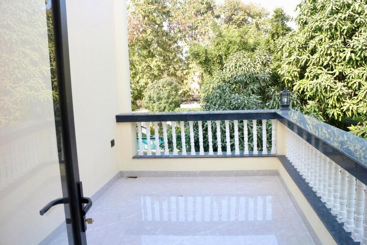 Villa Amarna- The Lux With Pool Near Delhi
