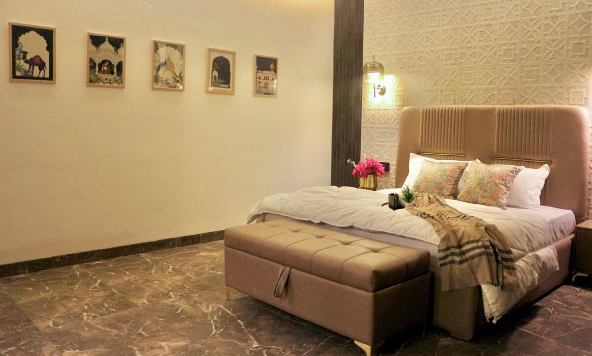 Amarna- The Lux With Pool Near Delhi Villa *