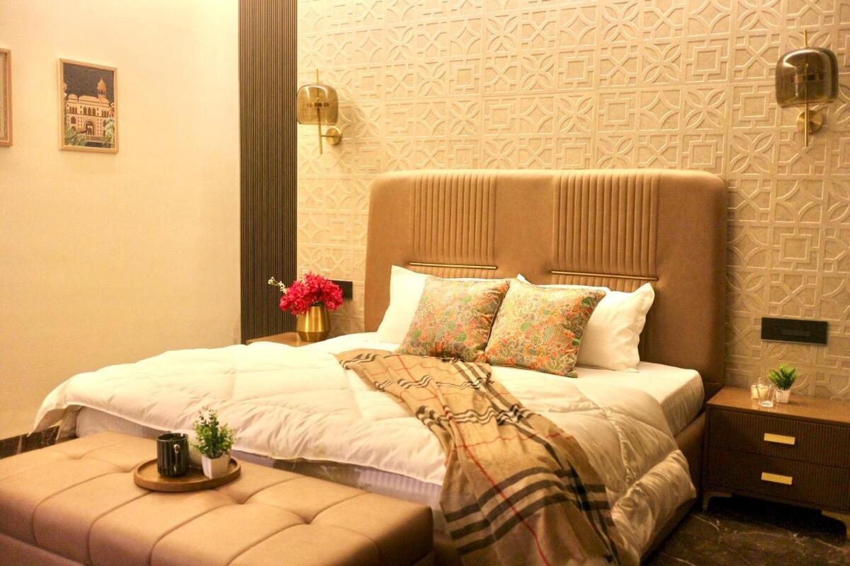 Amarna- The Lux With Pool Near Delhi * Gurgaon