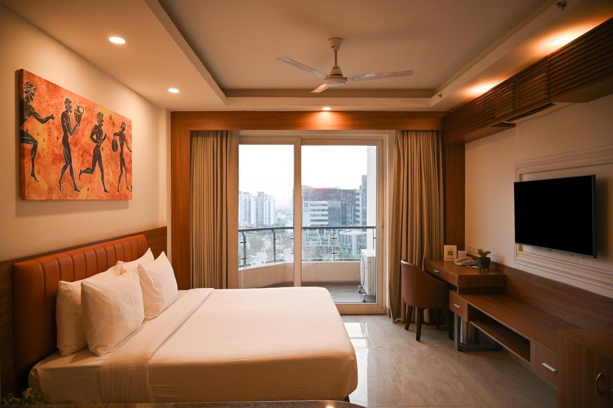 Hotel Alivaa Gurugram Sohna Road Center