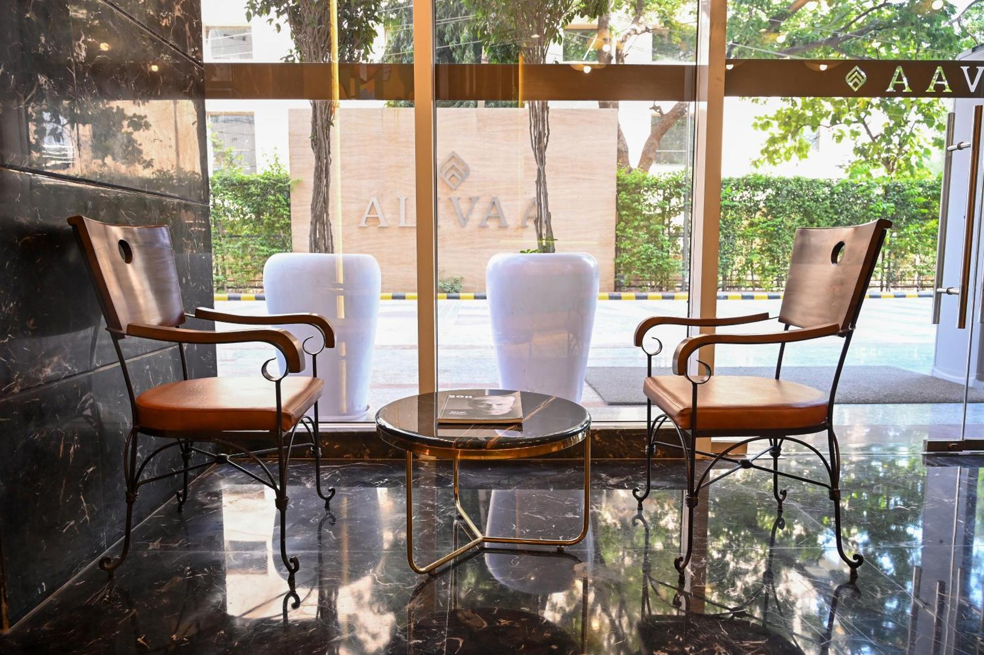 Hotel Alivaa Gurugram Sohna Road Center 4*