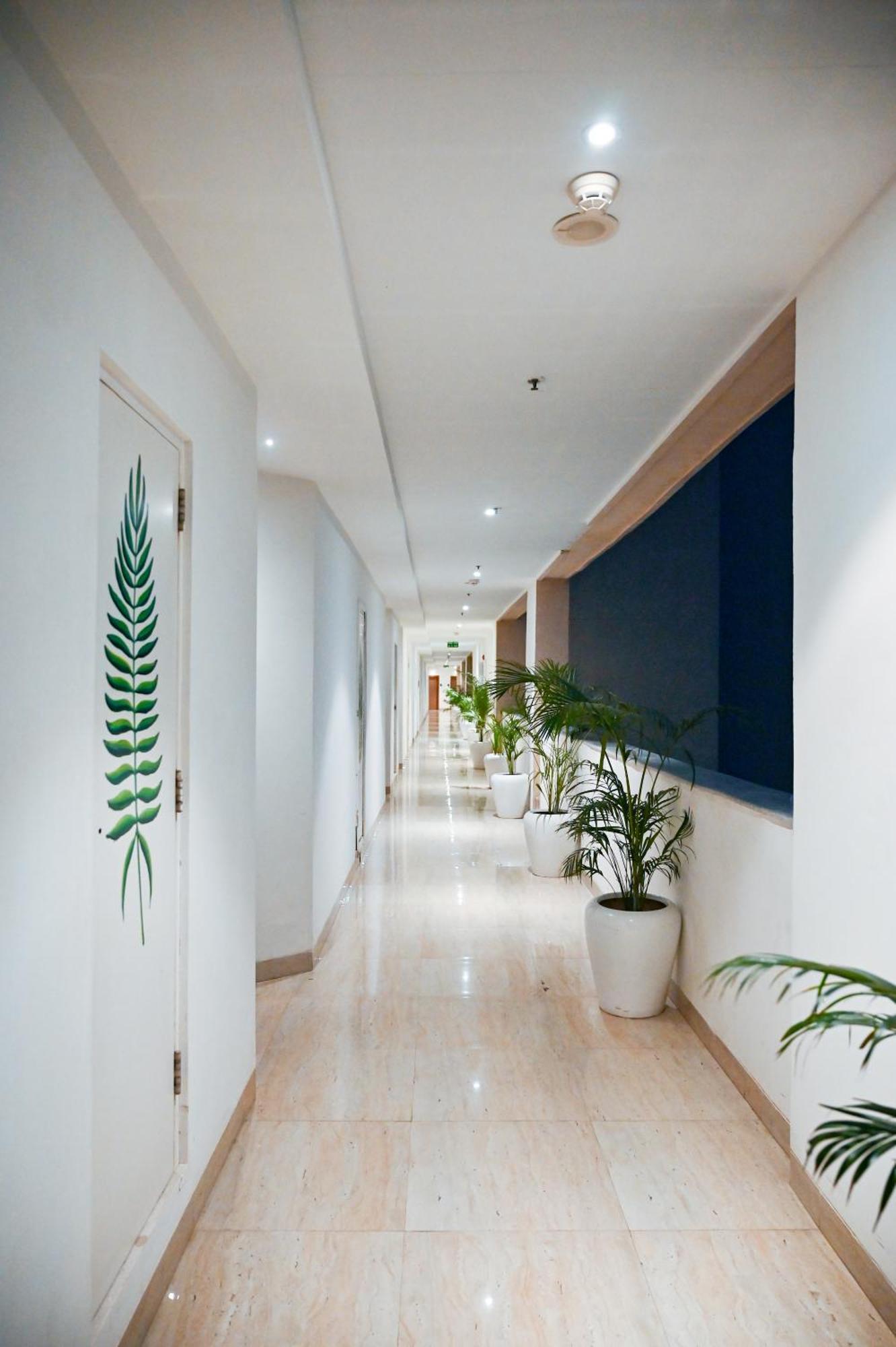 Alivaa Gurugram Sohna Road Center Hotel