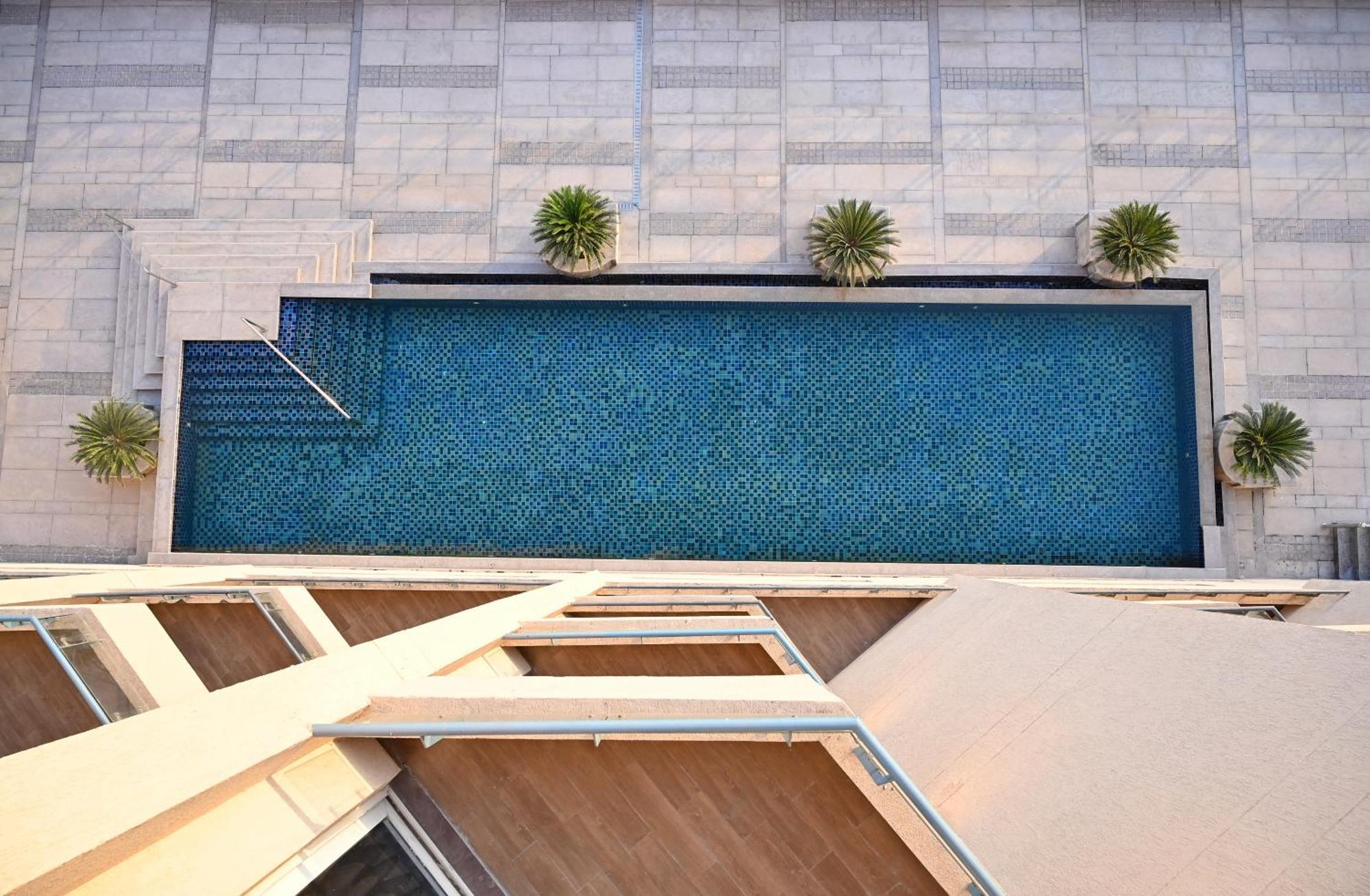 Alivaa Gurugram Sohna Road Center Gurgaon