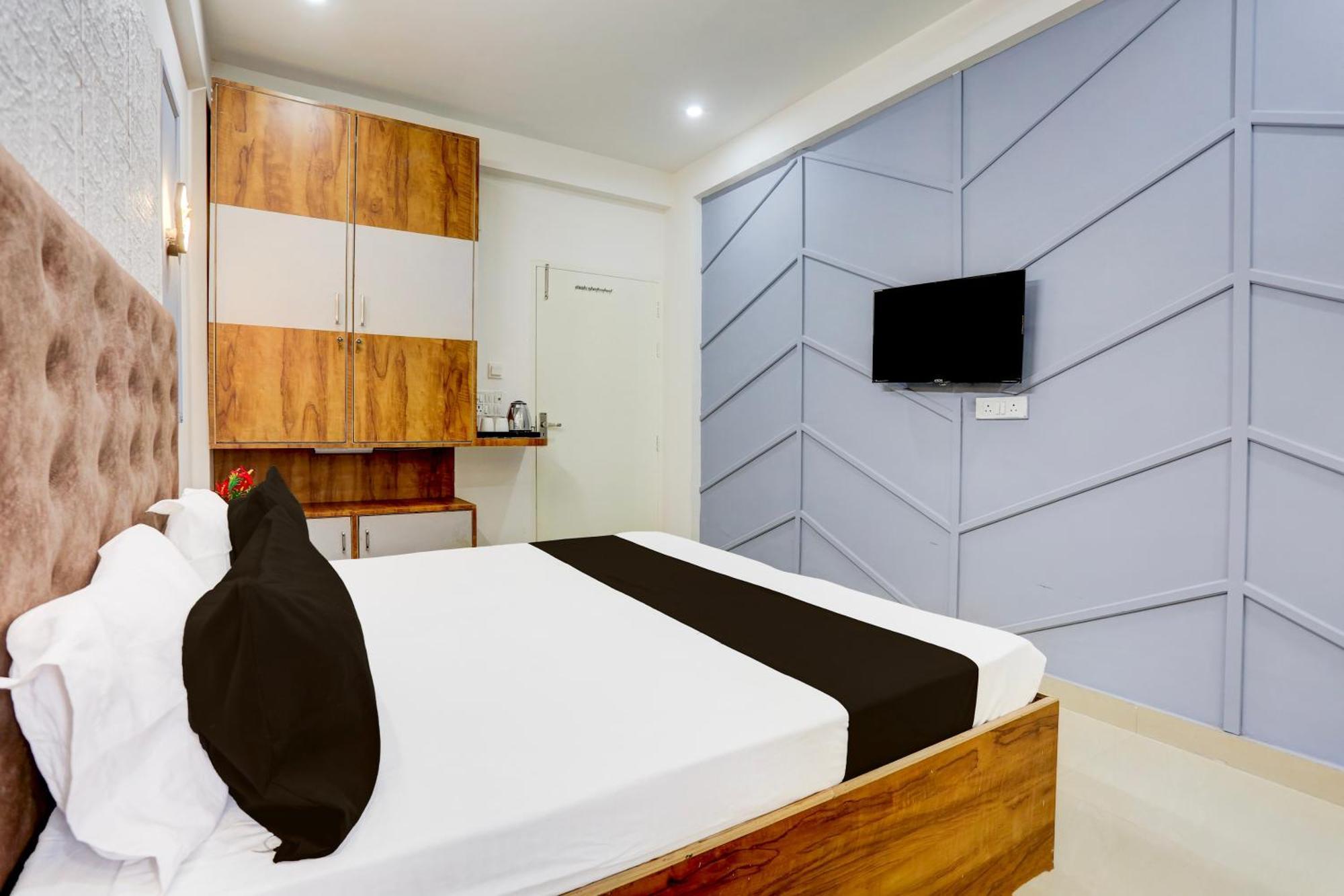 Hotel O Shyam Homes Gurgaon
