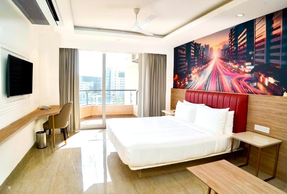 Alivaa Gurugram Sohna Road Center 4* Gurgaon
