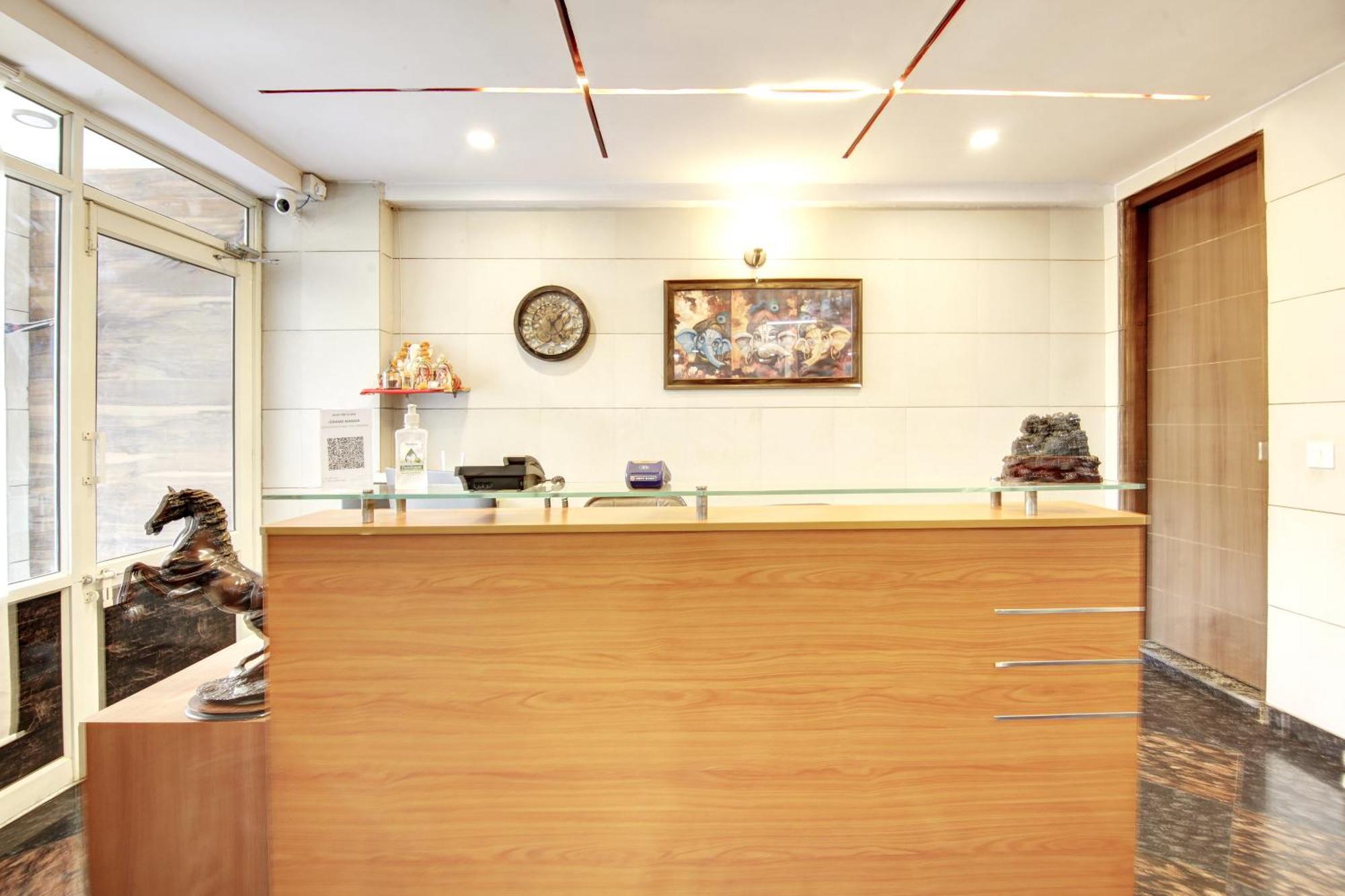 Grand Manor Hotel Gurgaon