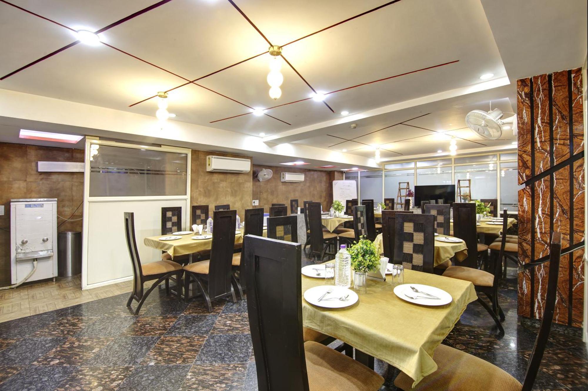 Grand Manor 3*
