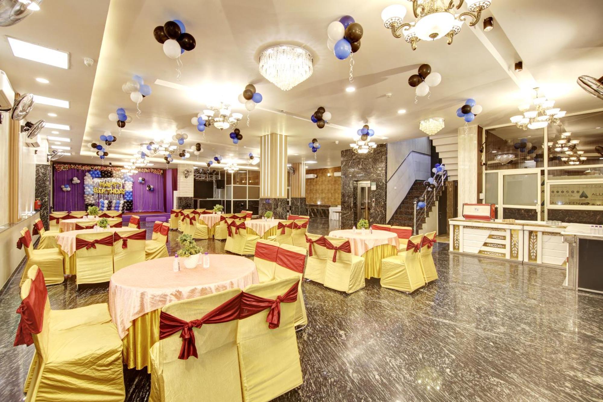 Hotel Grand Manor