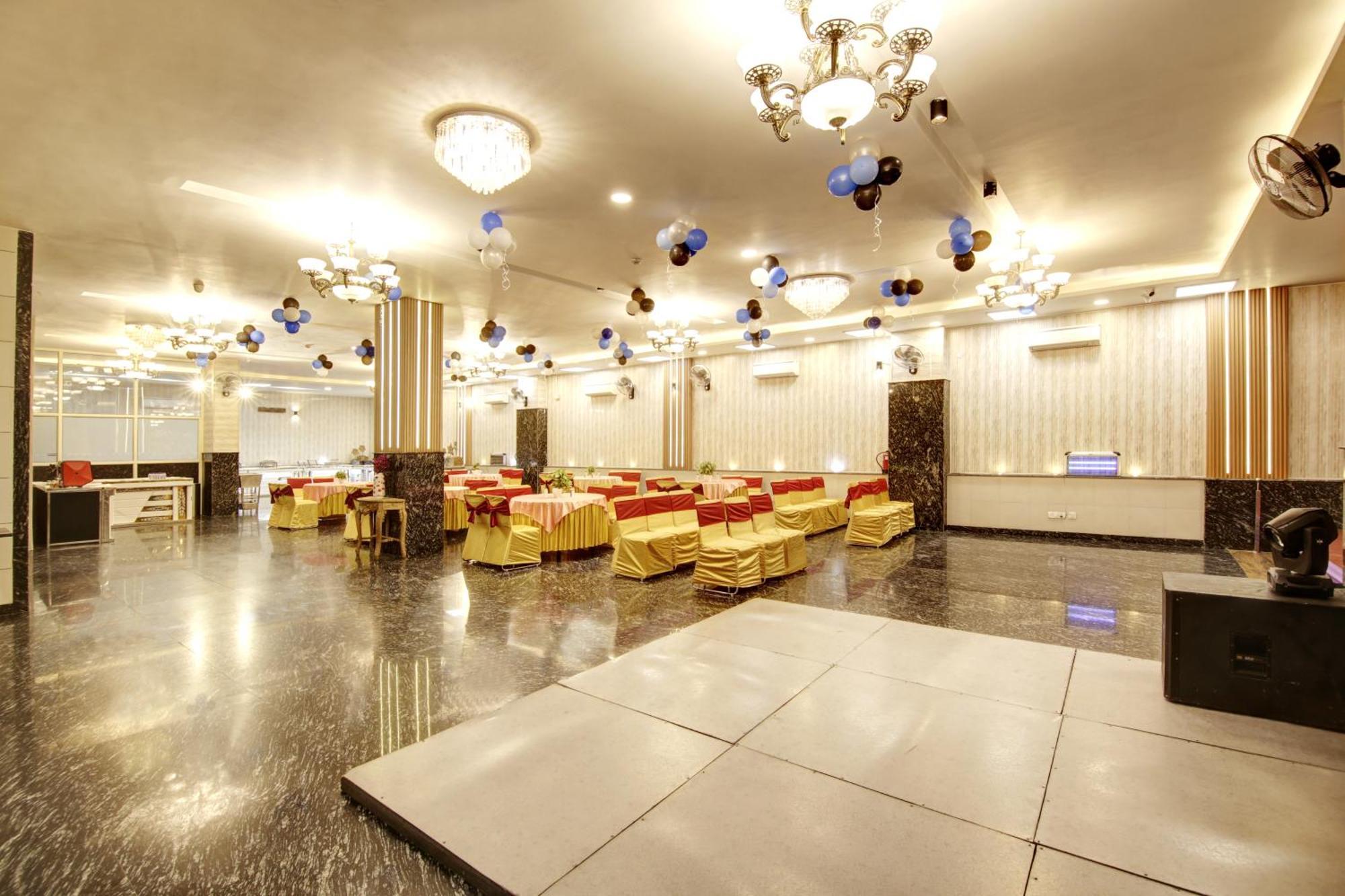 Grand Manor Hotel
