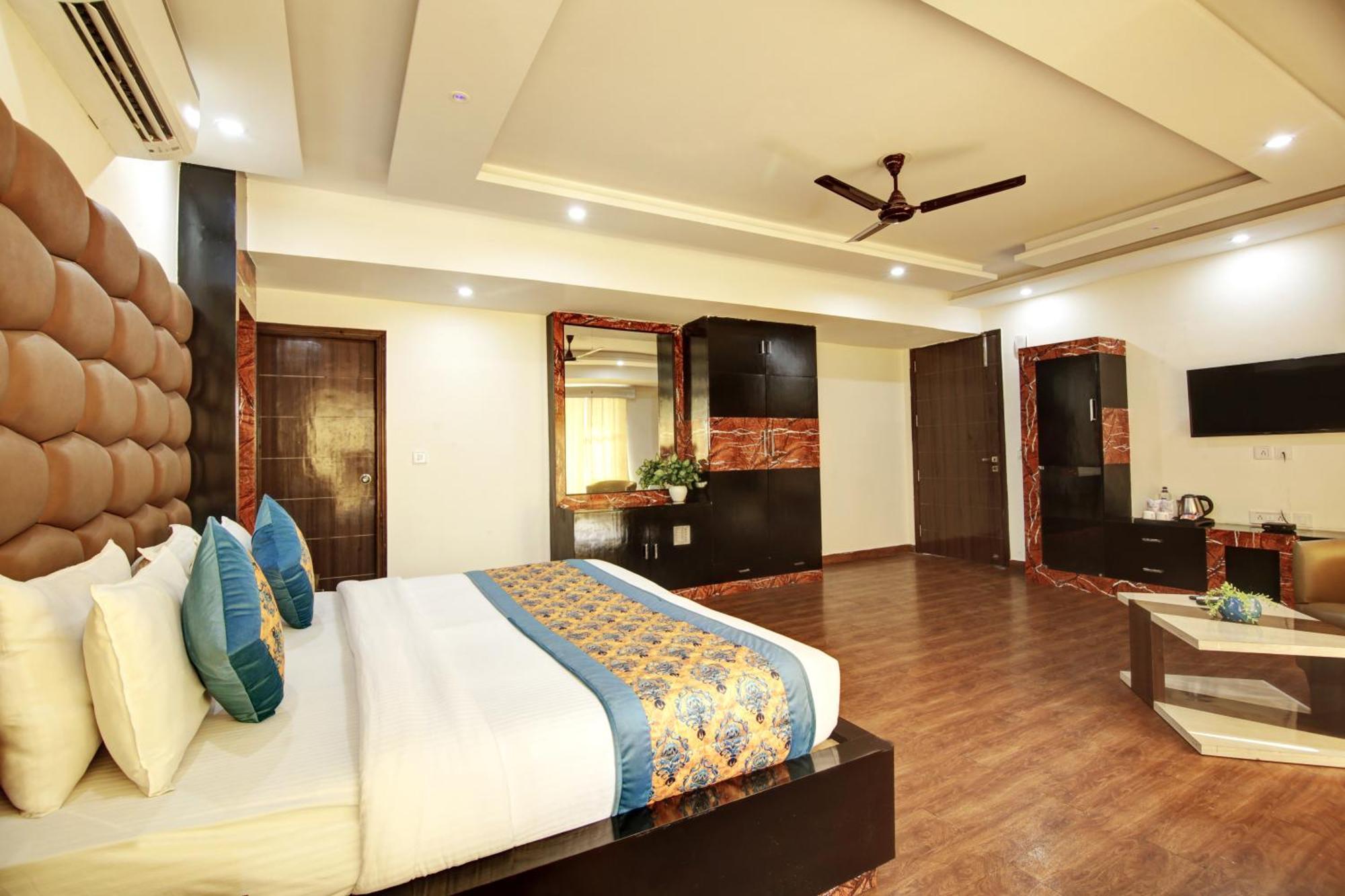 Hotel Grand Manor Gurgaon