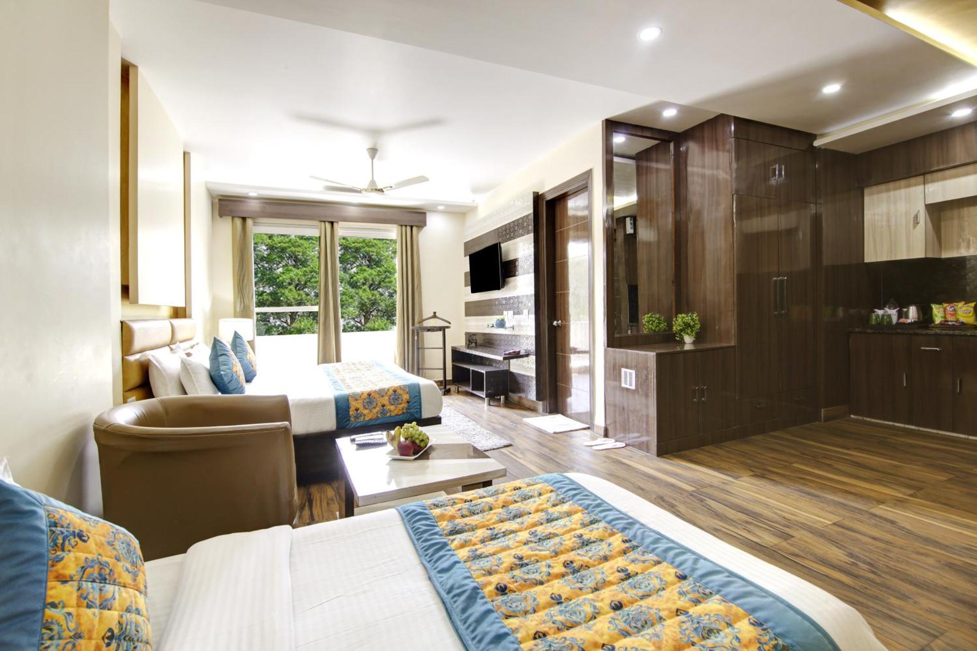 Grand Manor Hotel Gurgaon