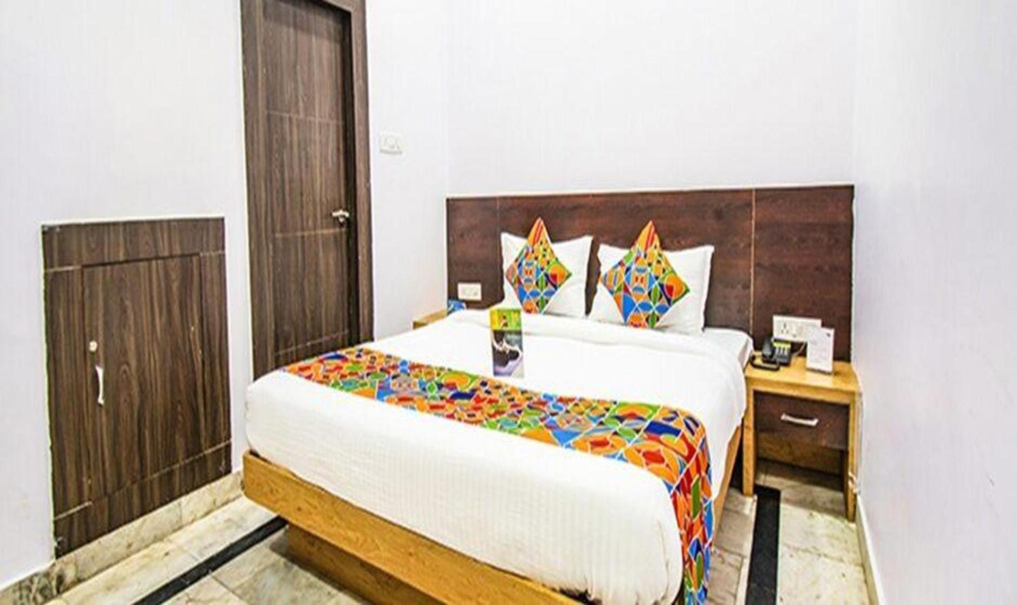 Fabhotel Golden Leaf Hotel 3*