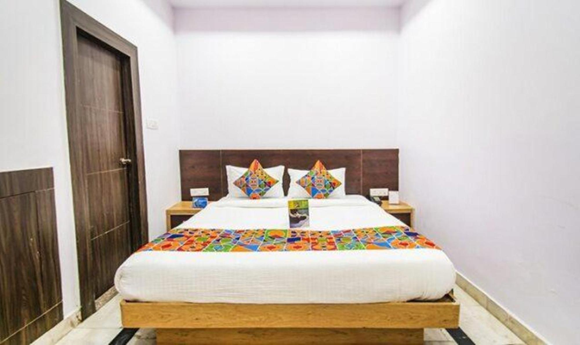 Fabhotel Golden Leaf Hotel 3*