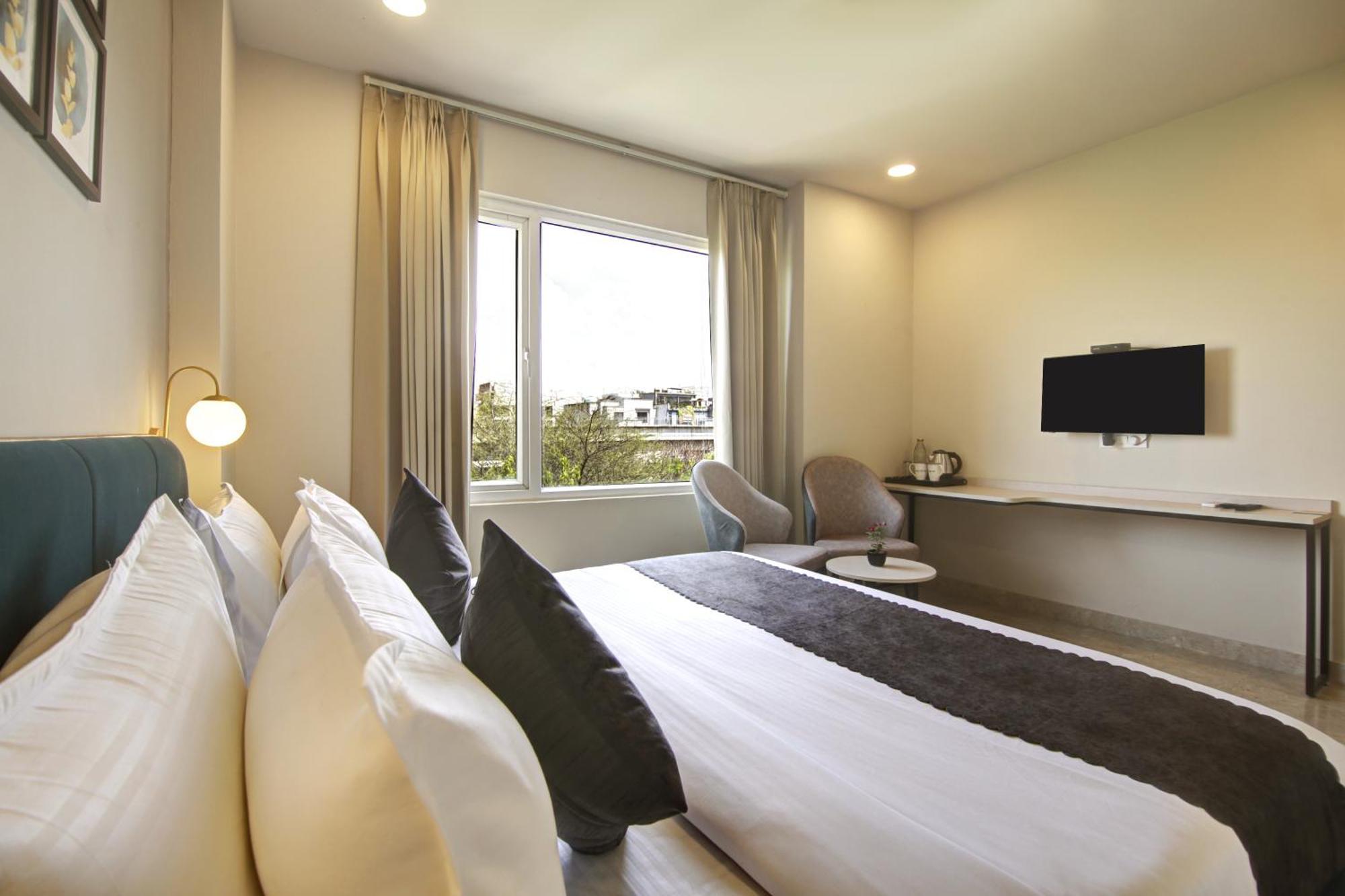 Hotel Saltstayz Select - Golf Course Road