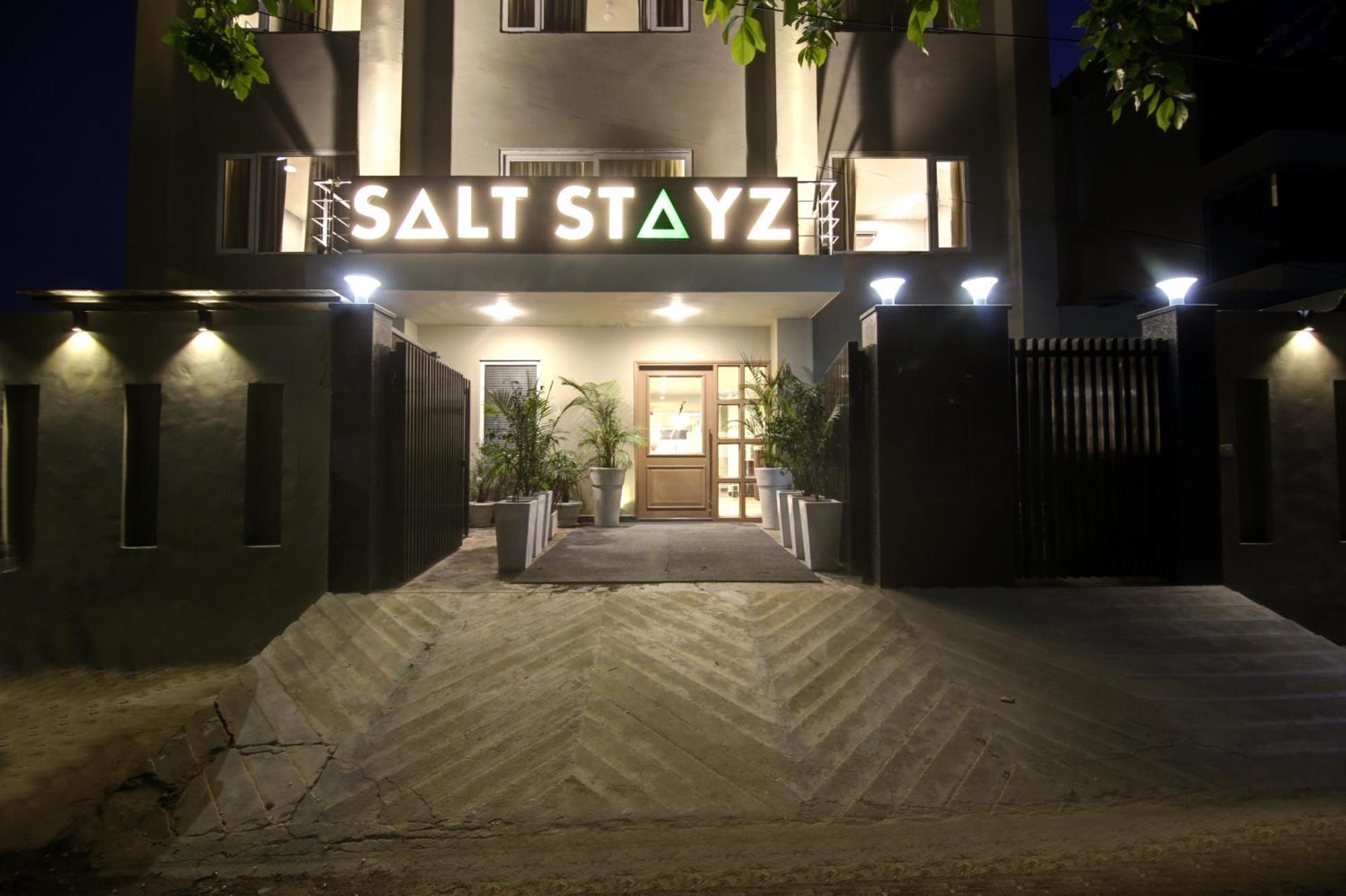 Saltstayz Select - Golf Course Road Hotel Gurgaon