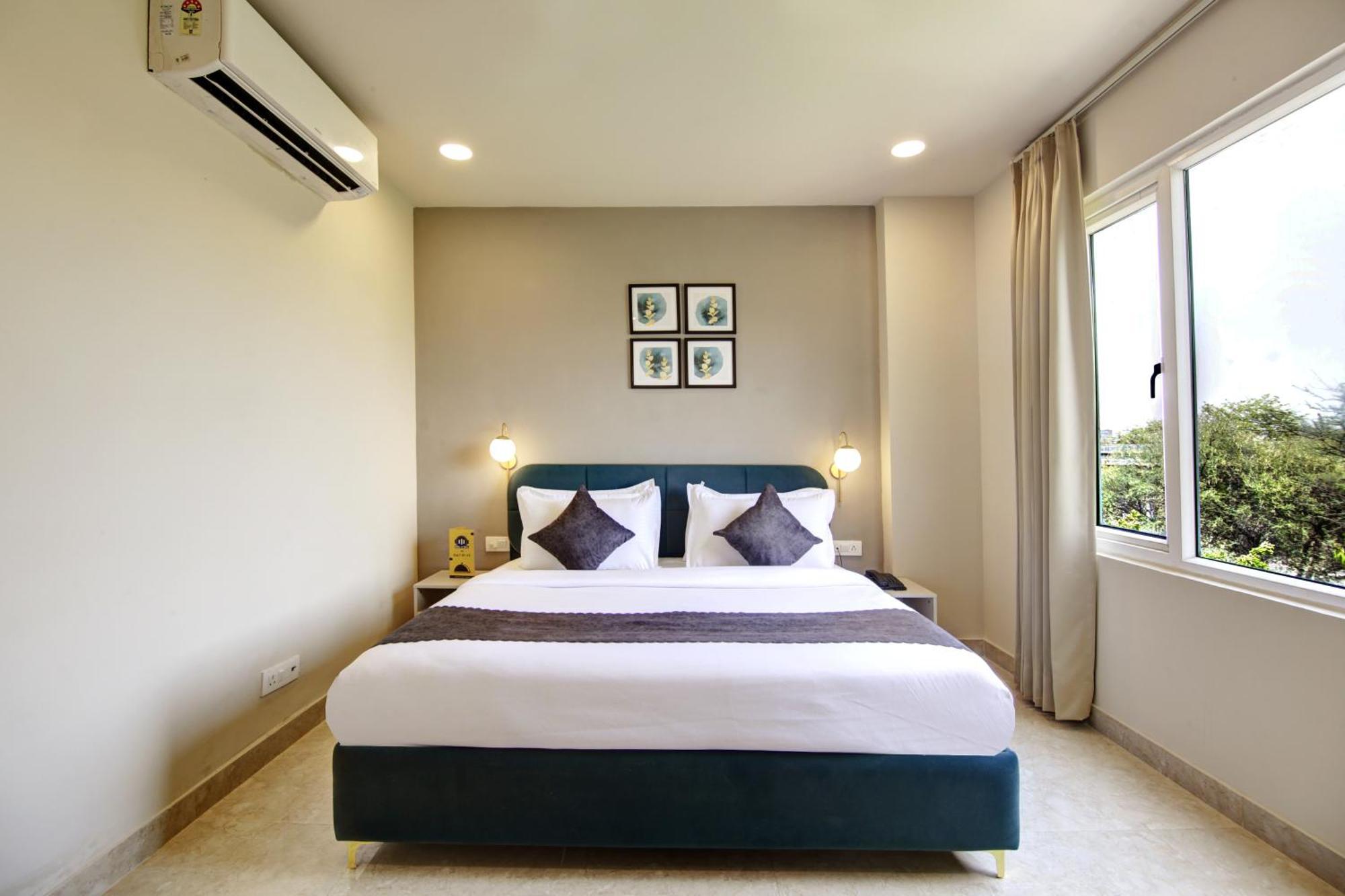 Saltstayz Select - Golf Course Road