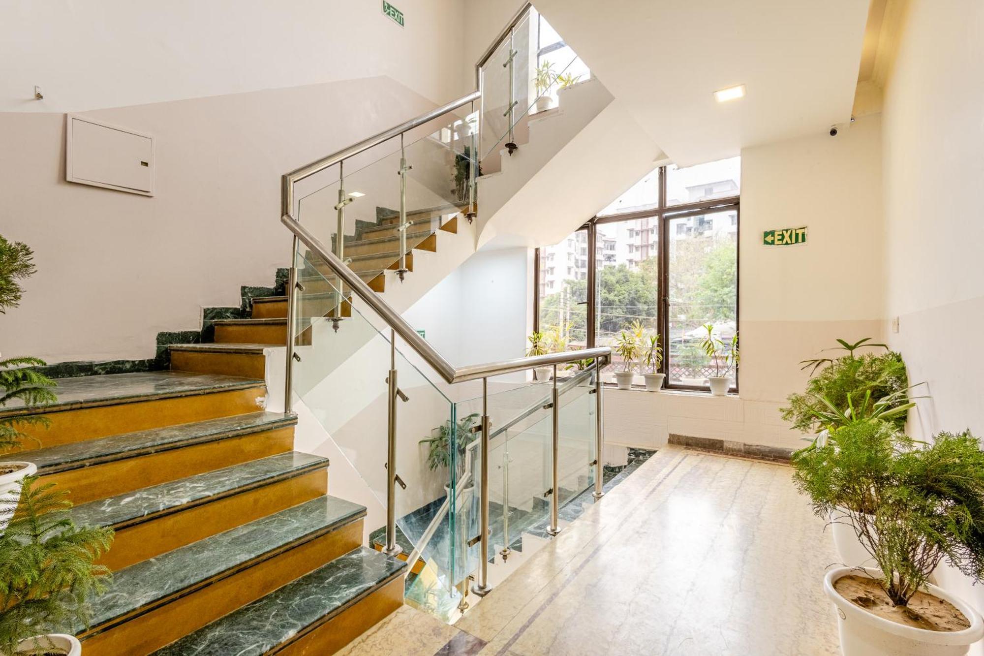 Lime Tree Huda Centre - Gurugram, Sector 29 Bed & Breakfast *
