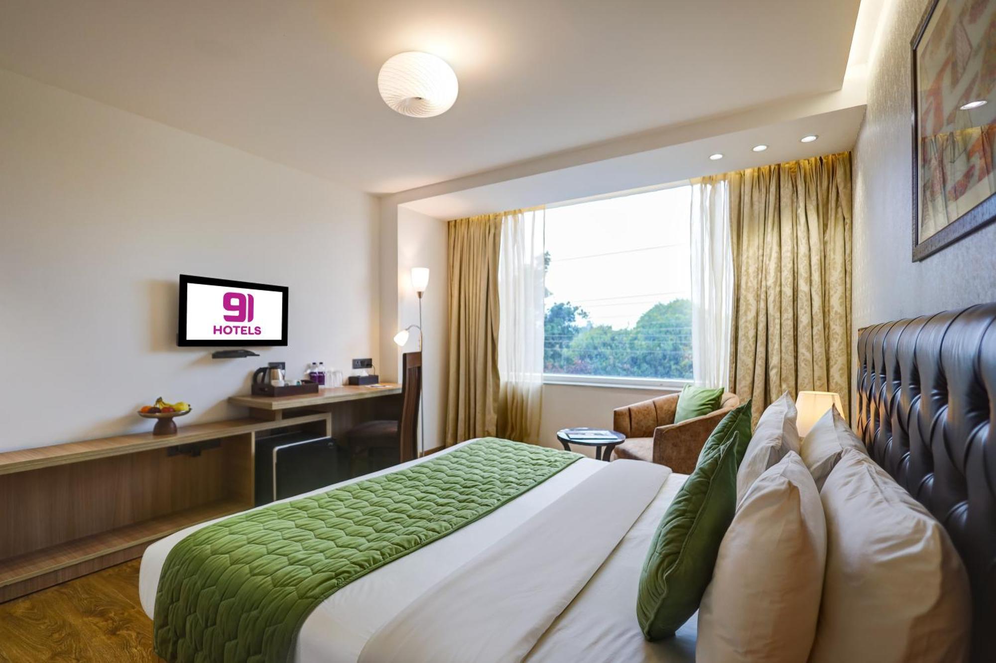 Hotel 91 Huda Centre Gurgaon