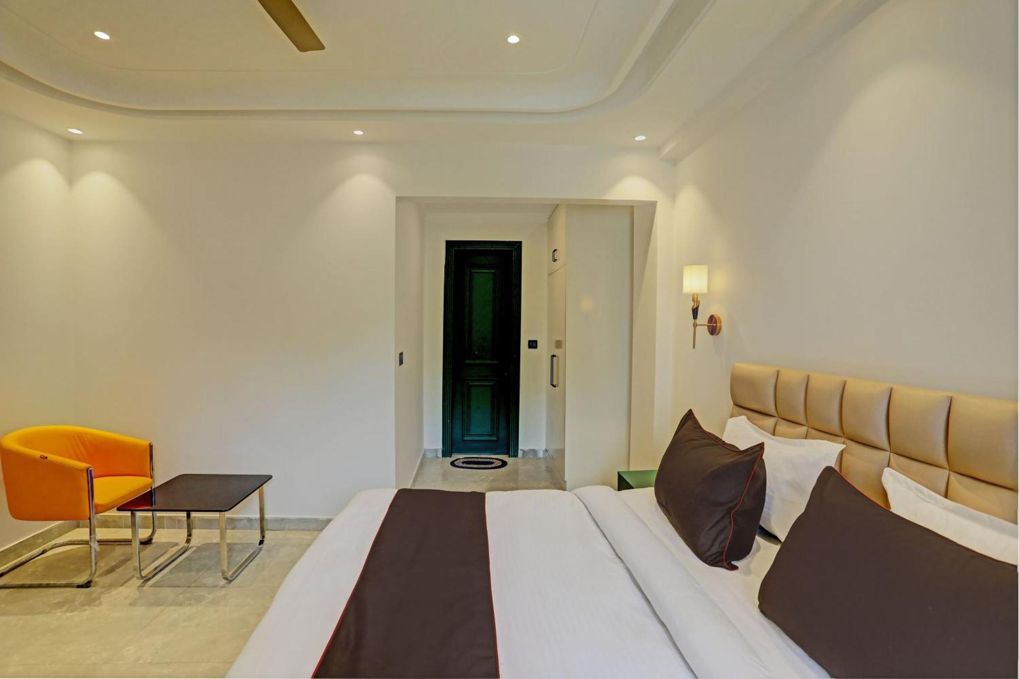 Hotel Collection O Rose Gold 3*