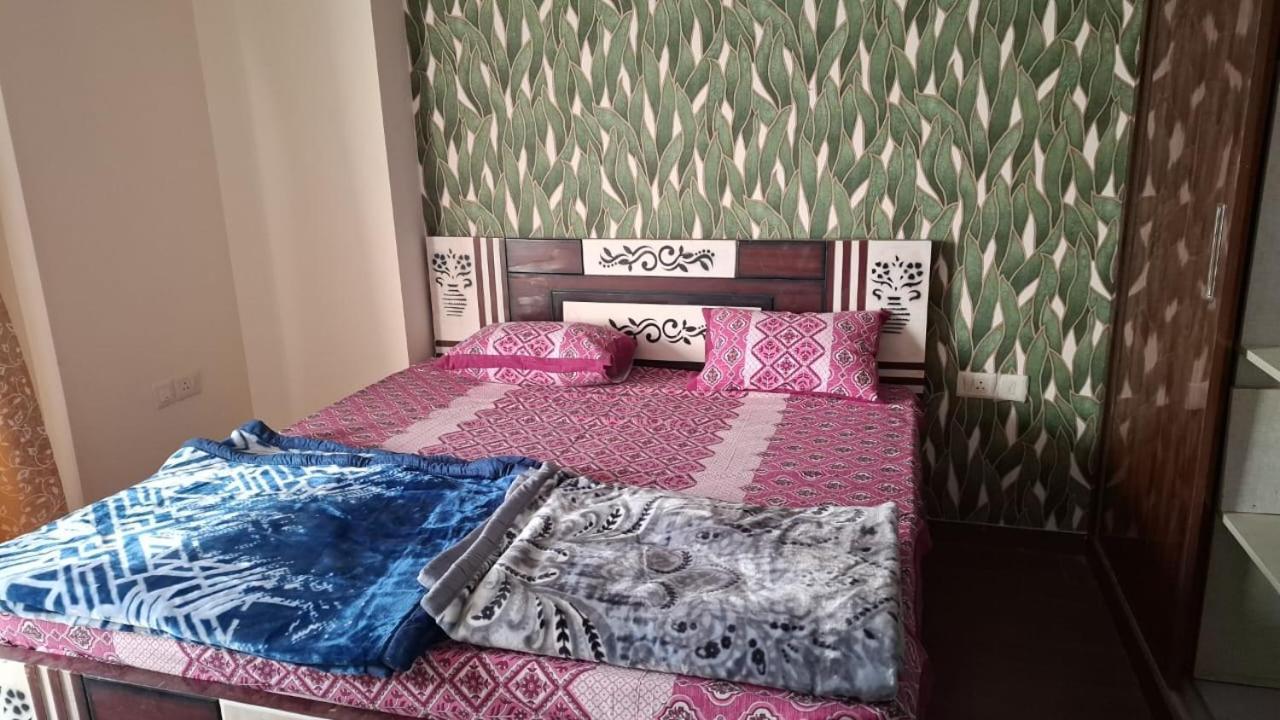 Hotel Yesobhumi Service *