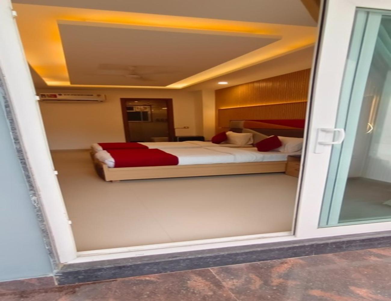 Haris Court- Cyber Hub Hotel Gurgaon