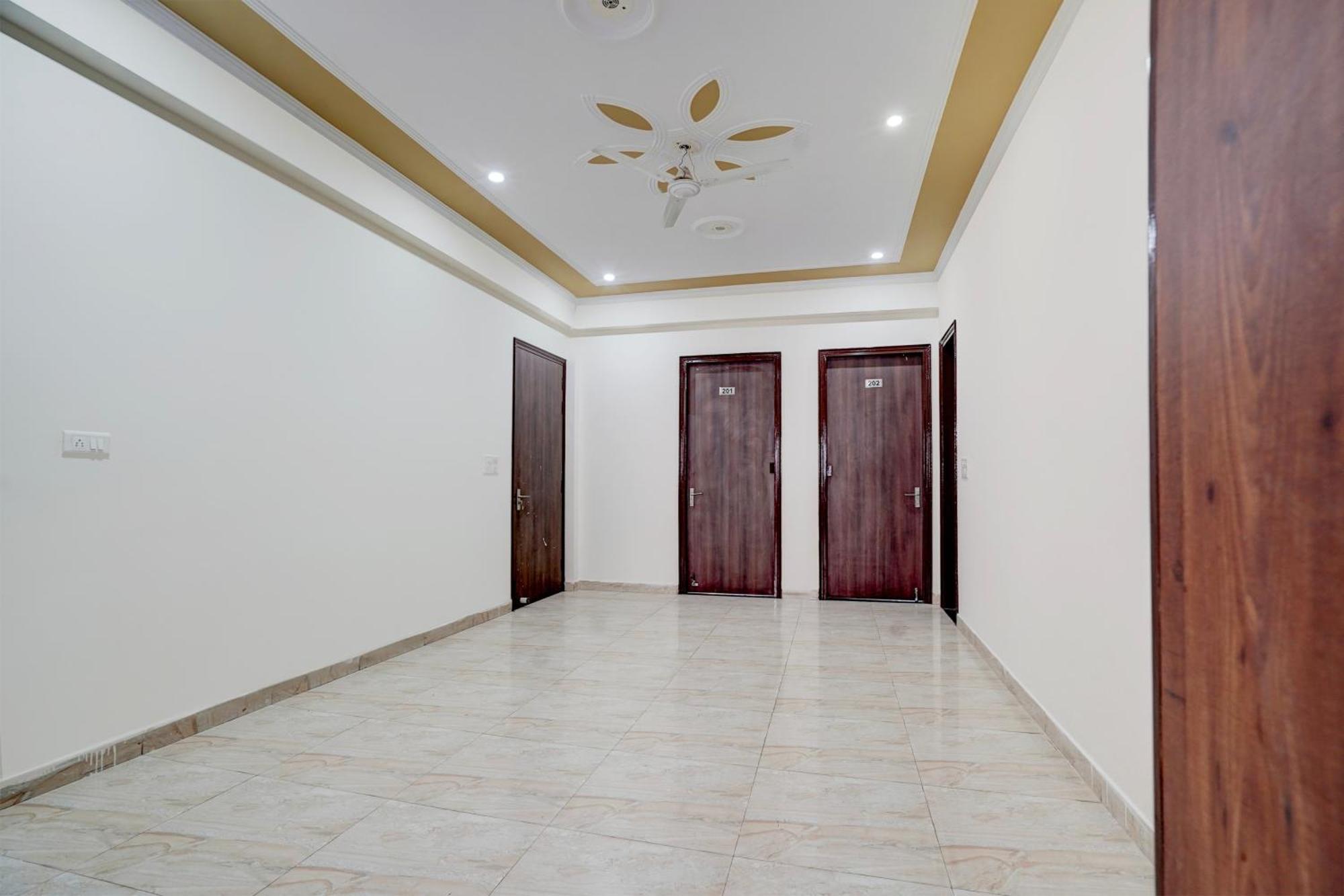 Super Collection O Sunshine Corporate Hotel 4*