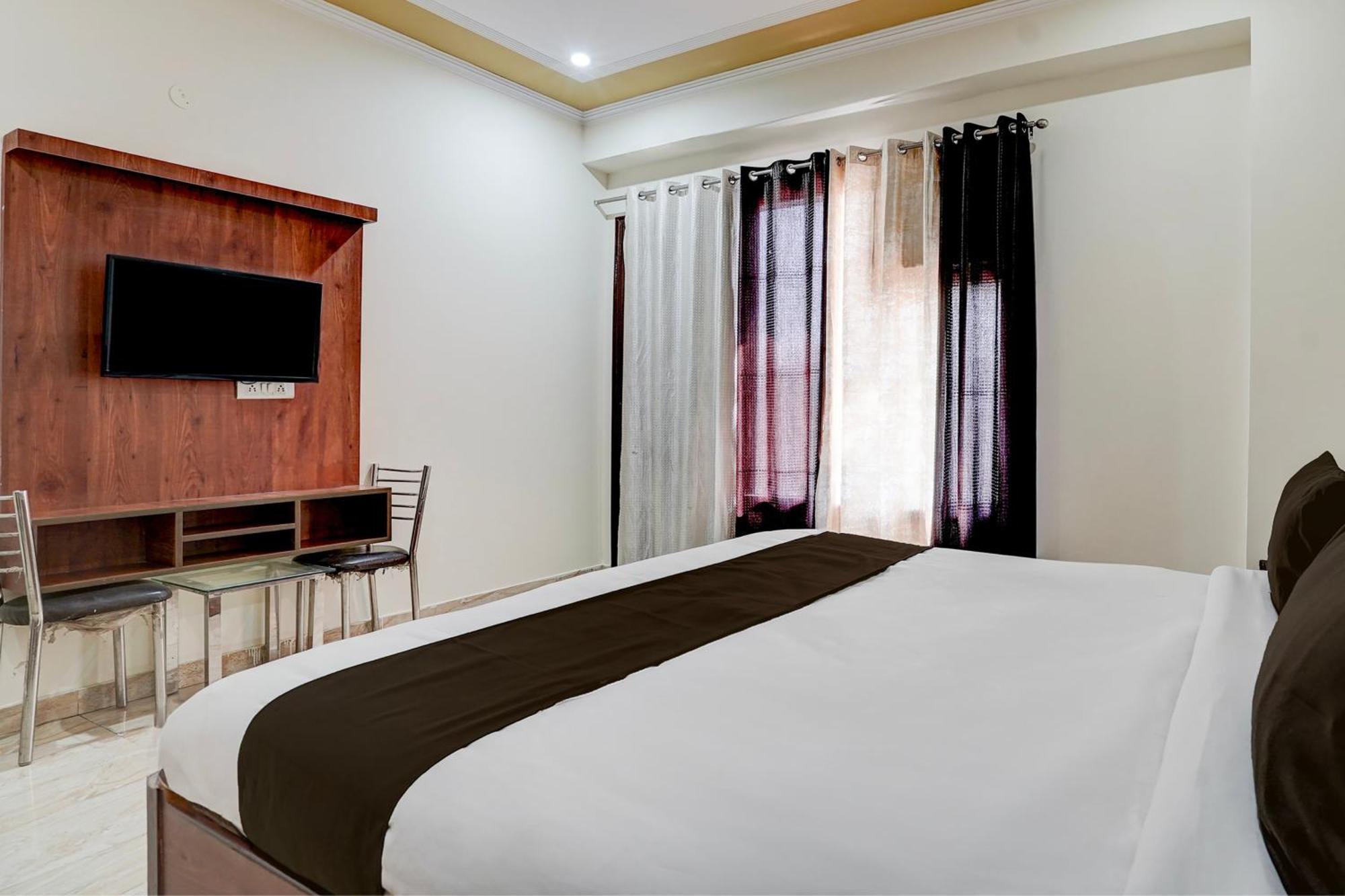 Super Collection O Sunshine Corporate Hotel Gurgaon