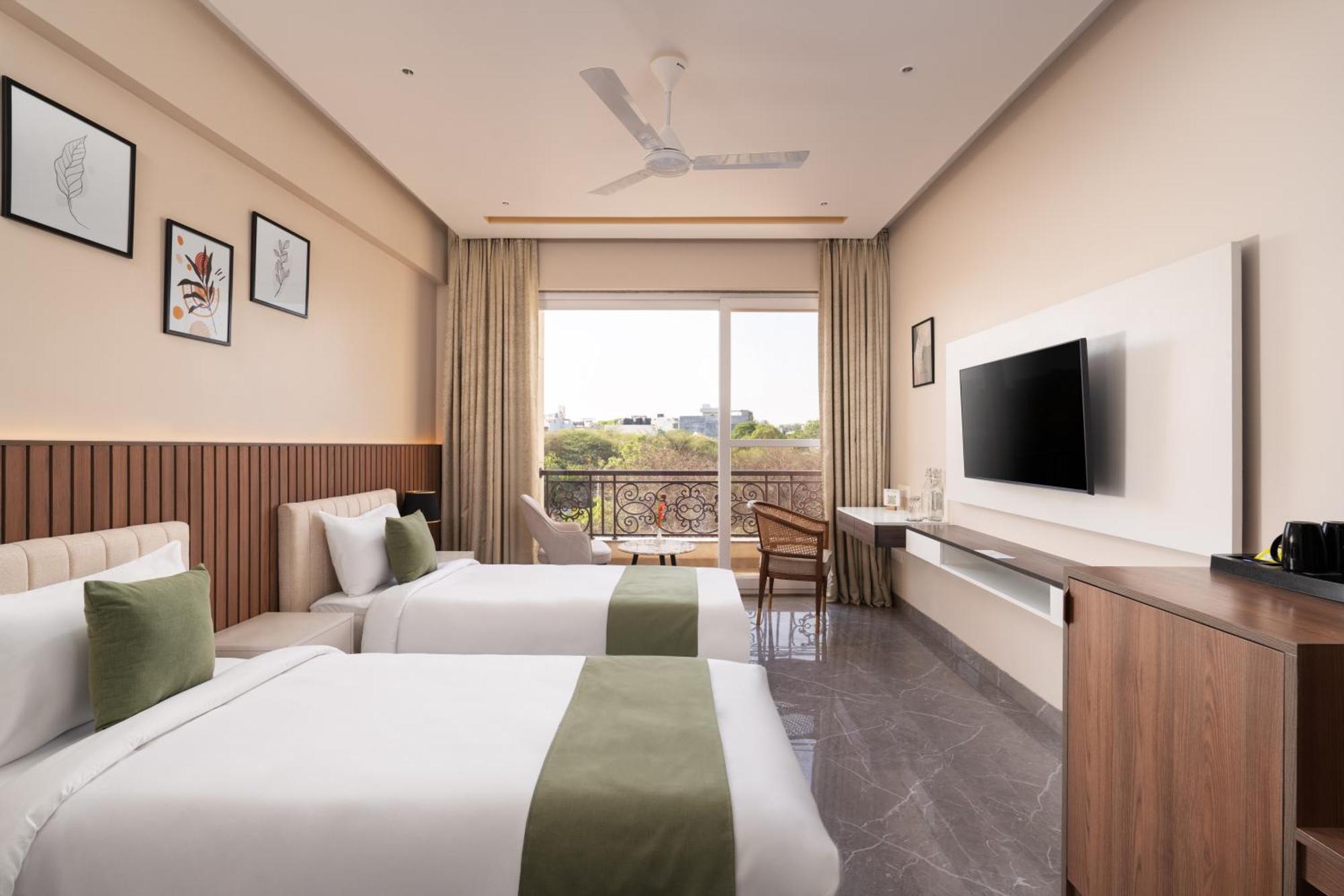 Foxtrail, Sector 42 - Am Kollection 3* Gurgaon