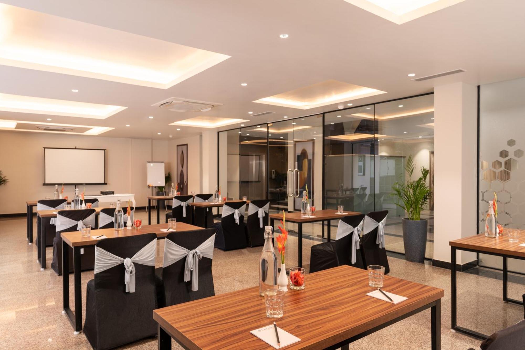 Hotel Foxtrail, Sector 42 - Am Kollection 3*
