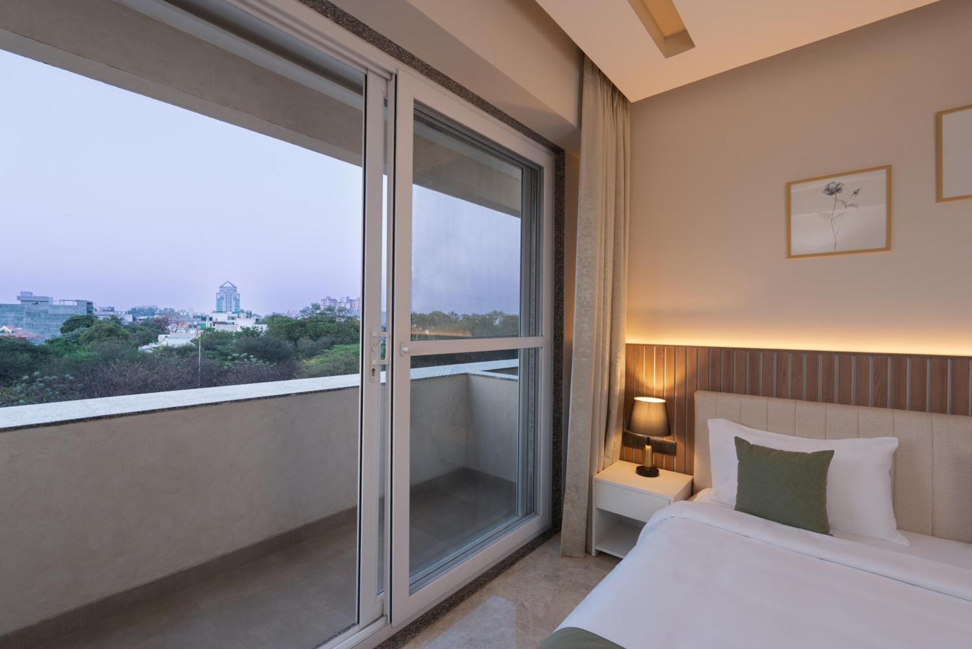Foxtrail, Sector 42 - Am Kollection 3* Gurgaon