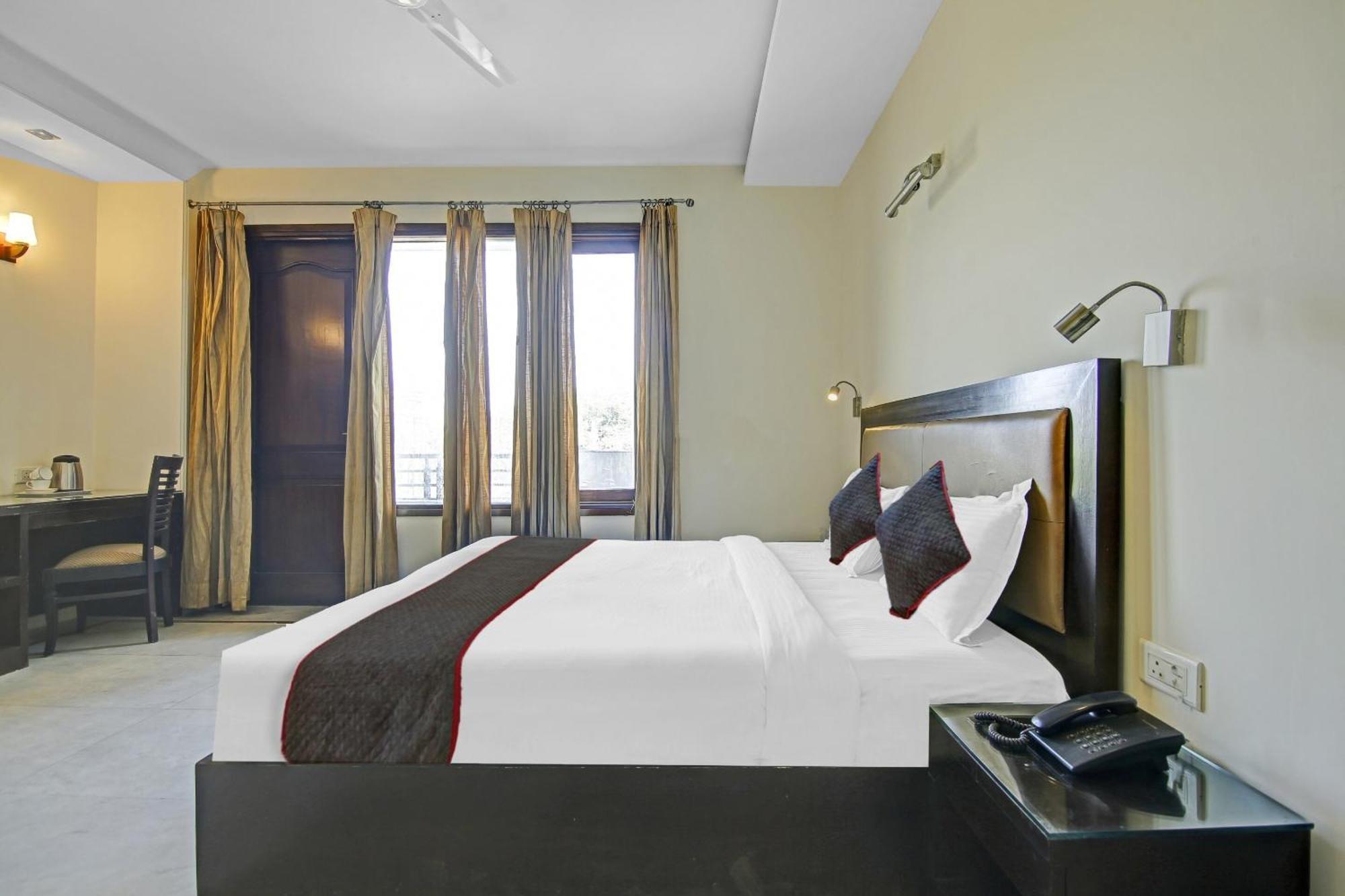 Collection O Imperial Oak Near Leisure Valley Park 4* Gurgaon