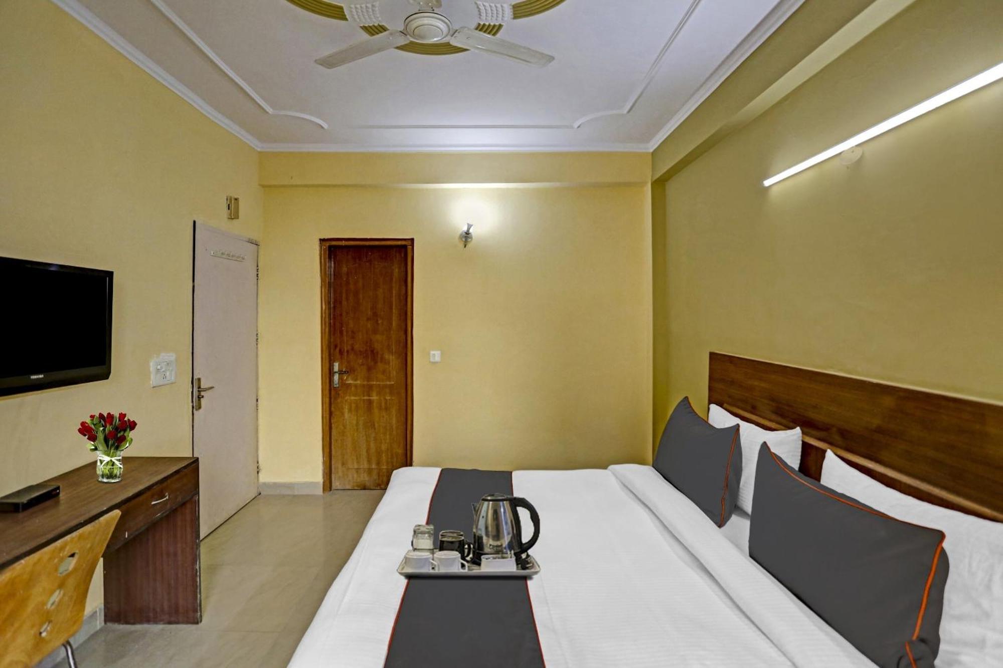 Collection O Grand Casa Hotel Gurgaon