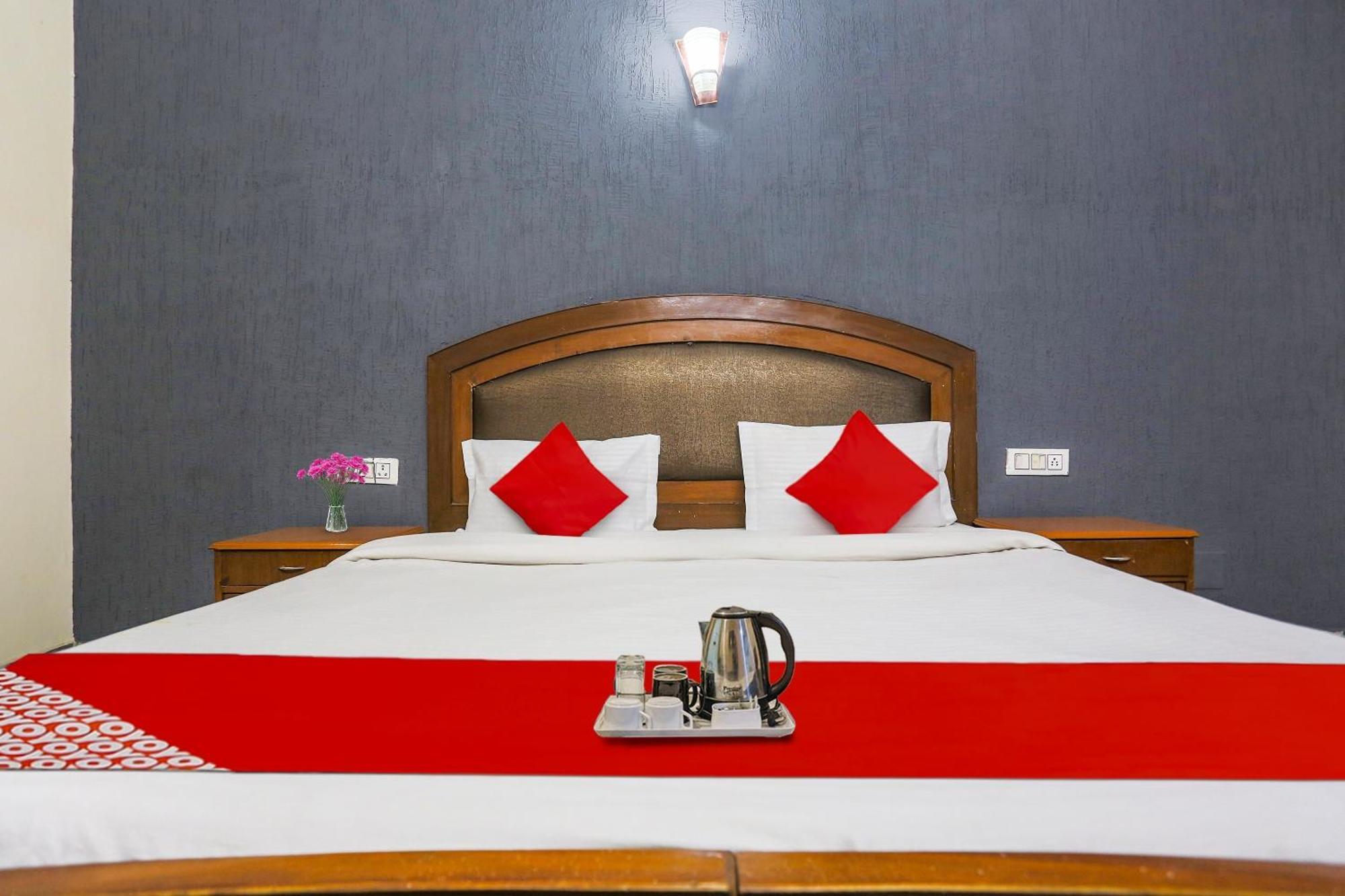 O Av Homes Near Aravali Biodiversity Park Hotel Gurgaon