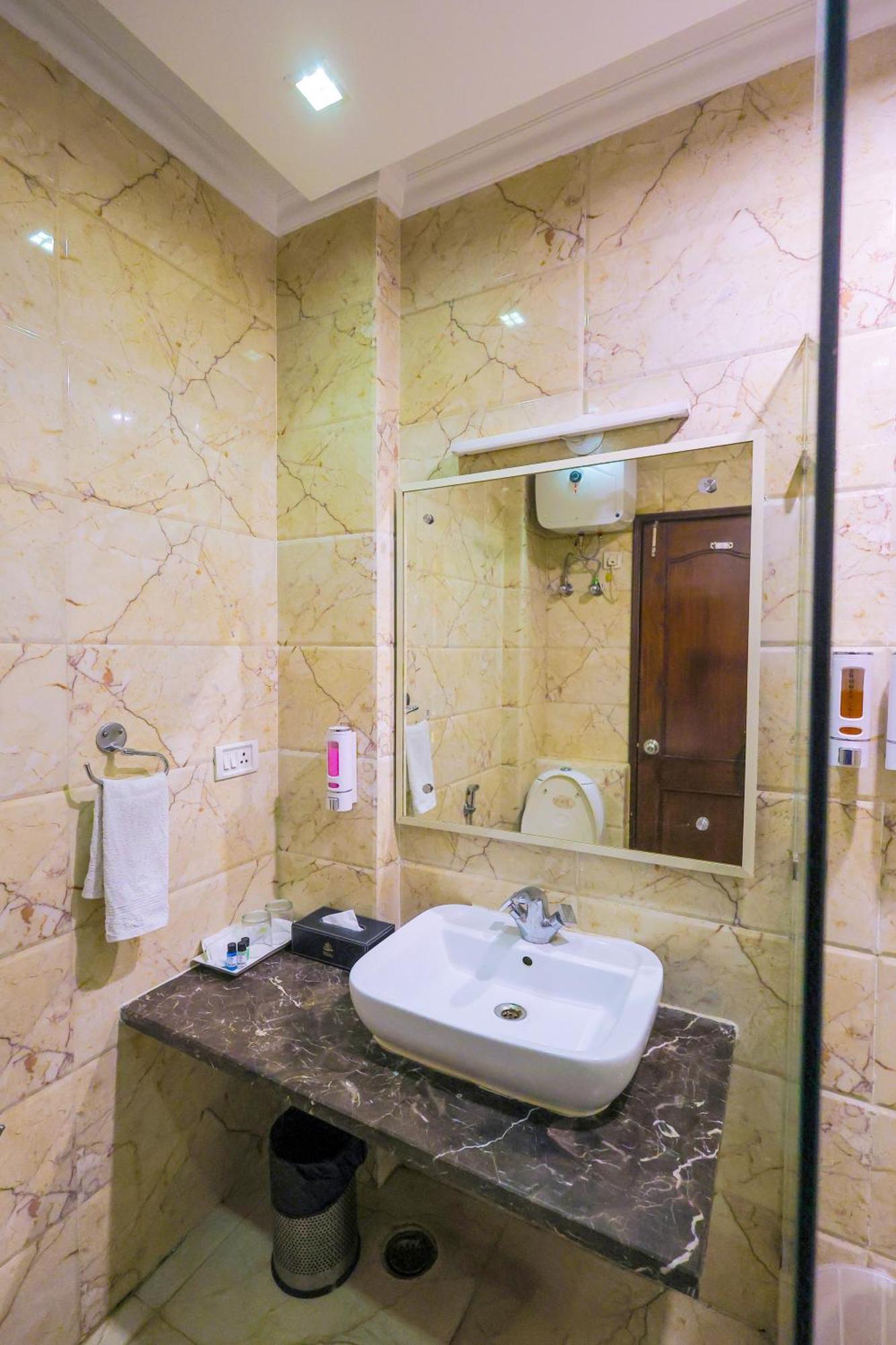 Nikko Blue - Boutique 3* Gurgaon