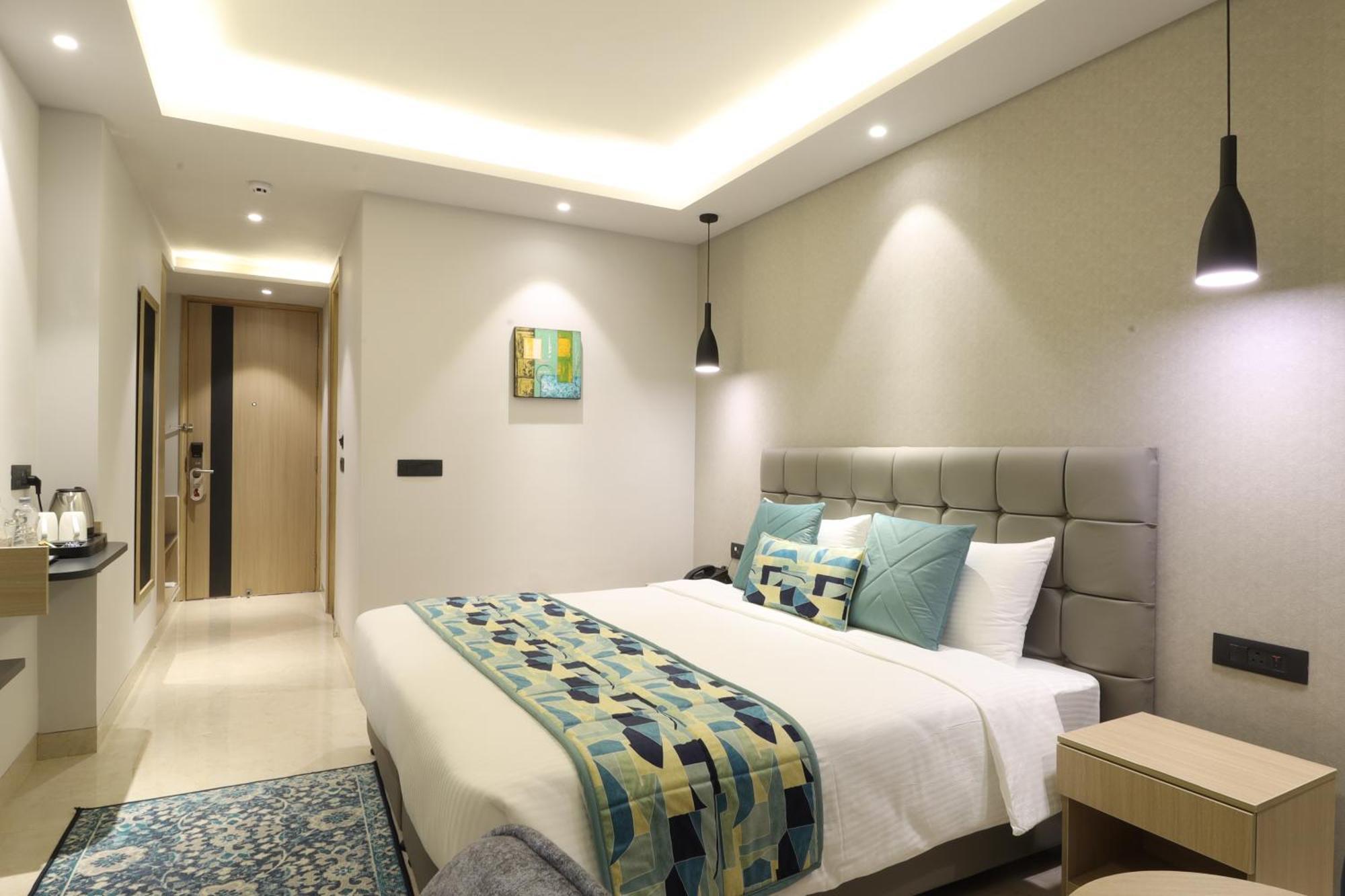 Ahuja Residency Mayfield Garden Hotel