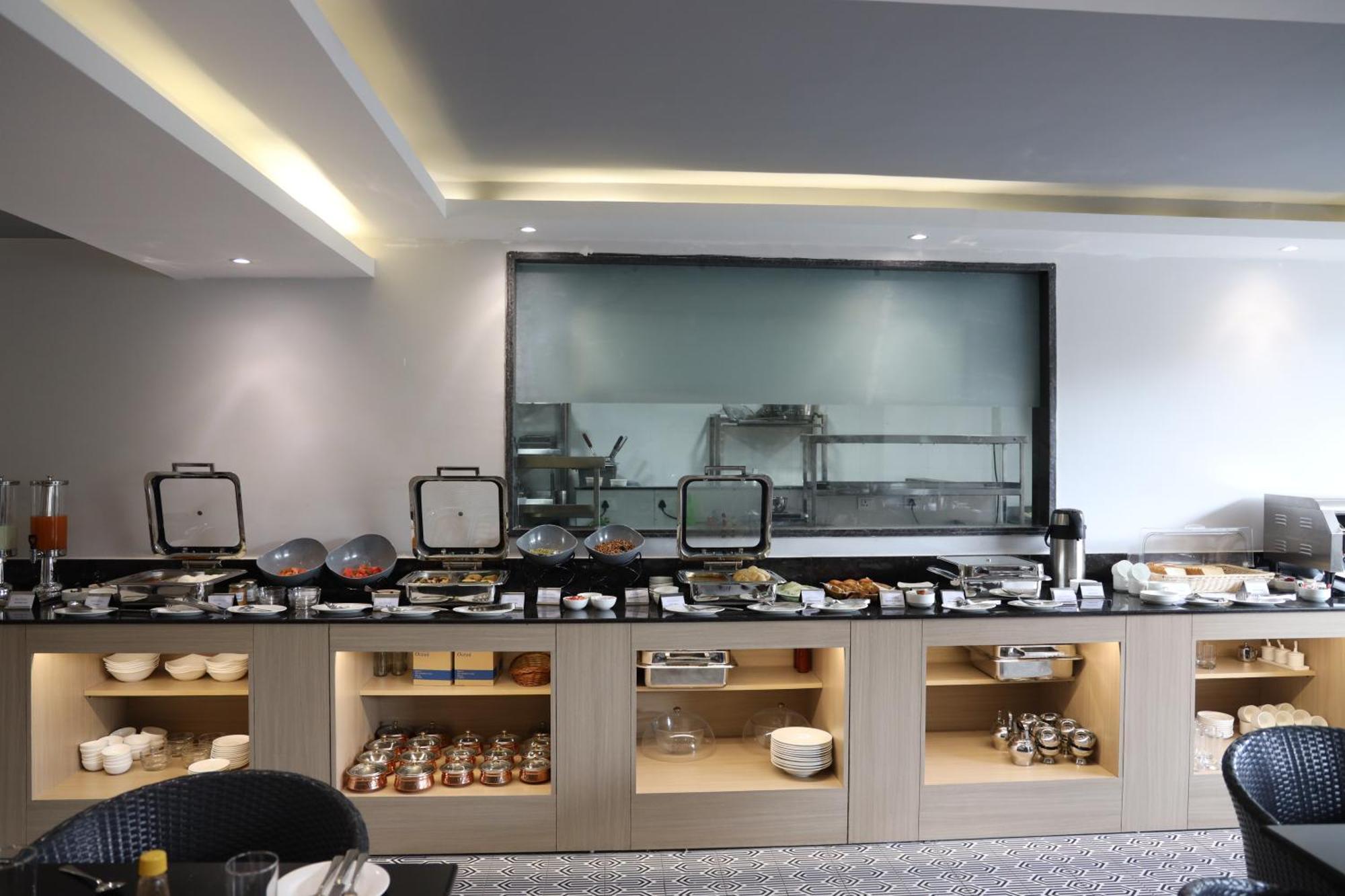 Hotel Ahuja Residency Mayfield Garden Gurgaon