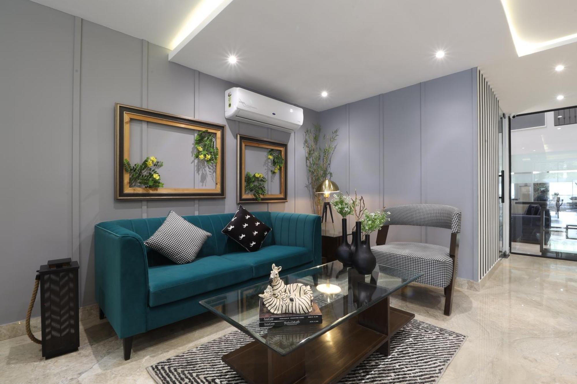 Ahuja Residency Mayfield Garden Hotel Gurgaon