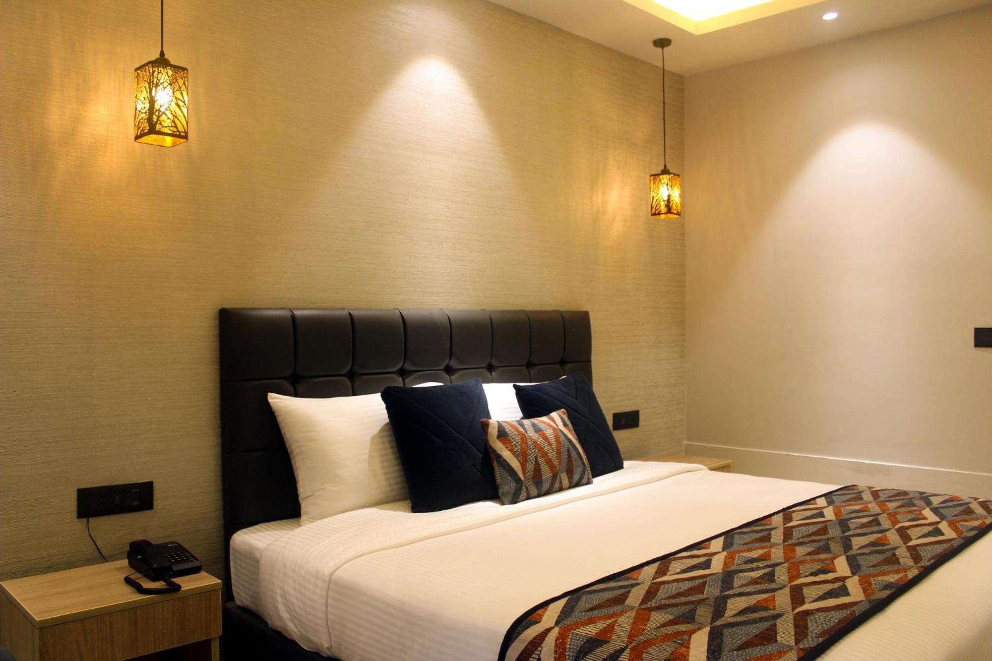 Ahuja Residency Mayfield Garden Hotel
