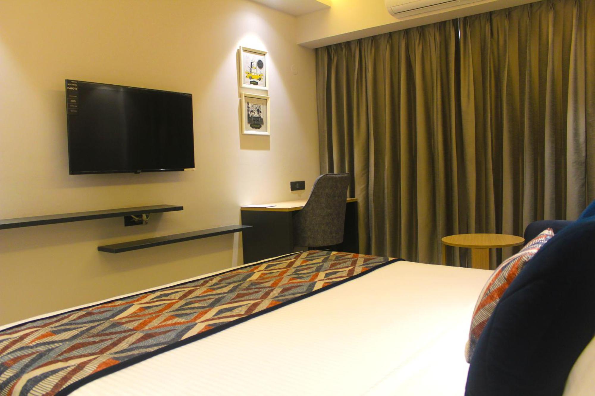 Ahuja Residency Mayfield Garden 3* Gurgaon