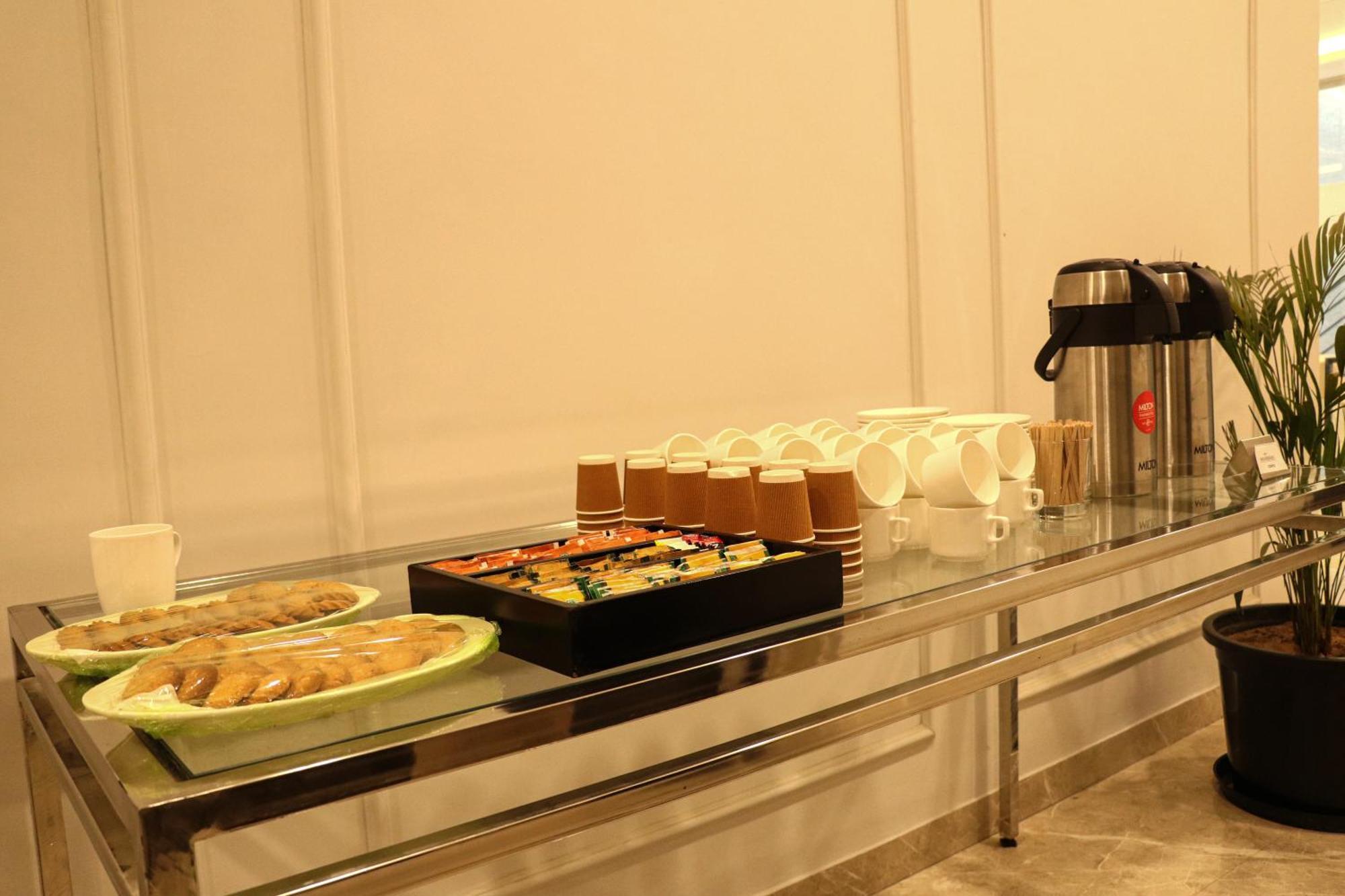 Ahuja Residency Mayfield Garden 3* Gurgaon