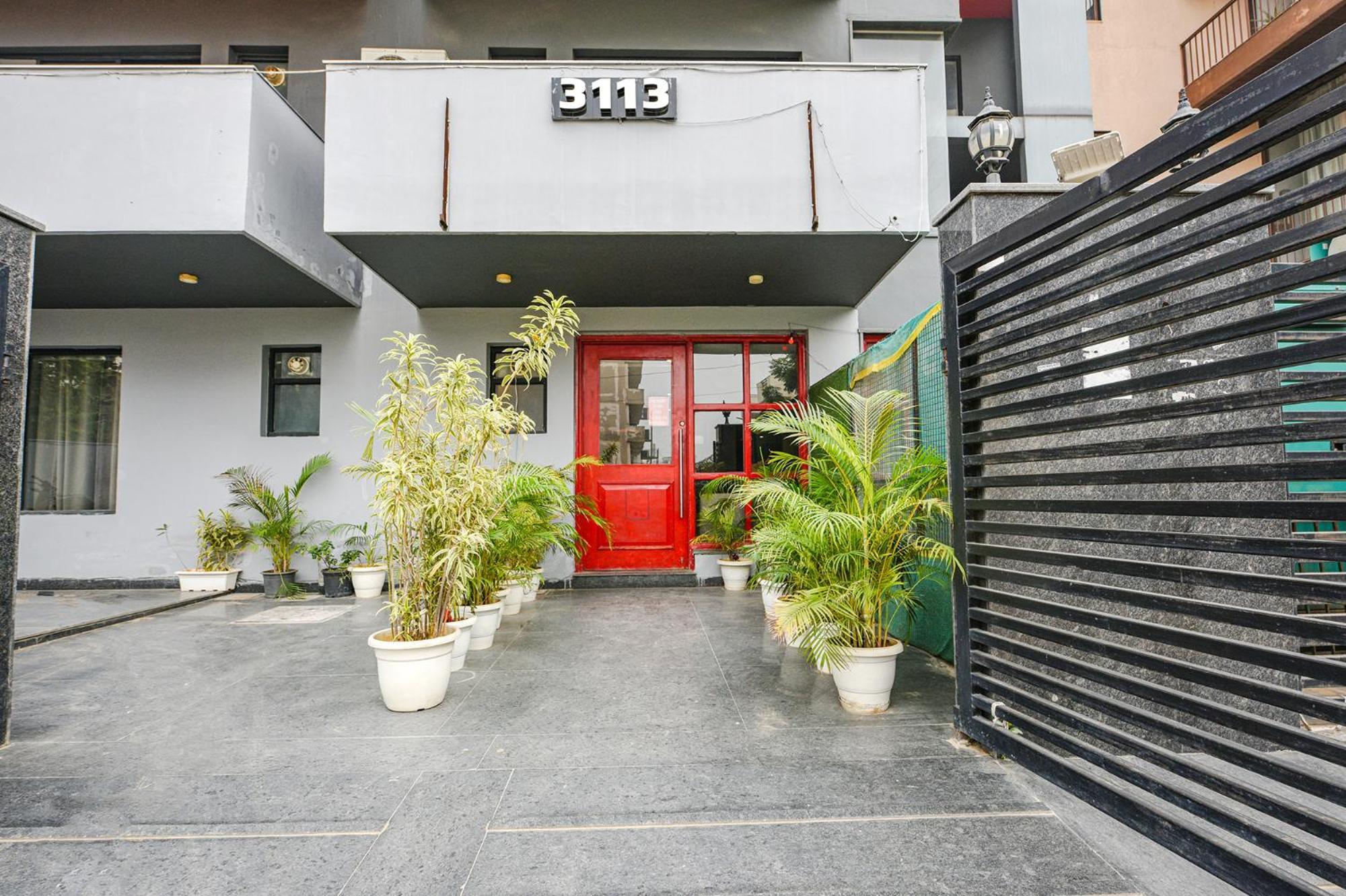 Hotel Fabhotel Comfort Residency I Gurgaon