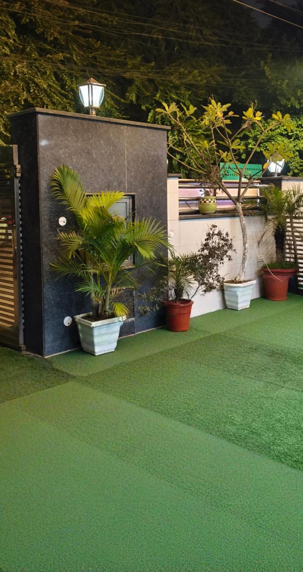 Aroha Stayinn Aroma -gurgaon Sector 47 * Gurgaon