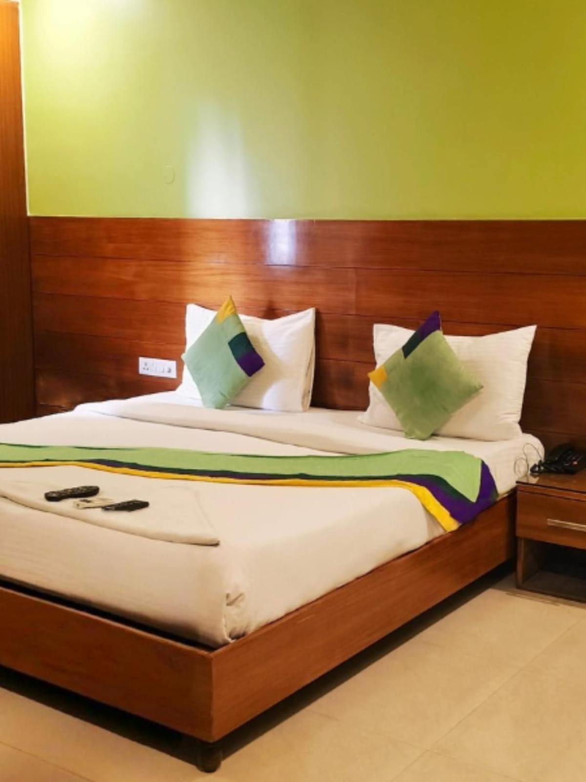 Bed & Breakfast Aroha Stayinn Aroma -gurgaon Sector 47