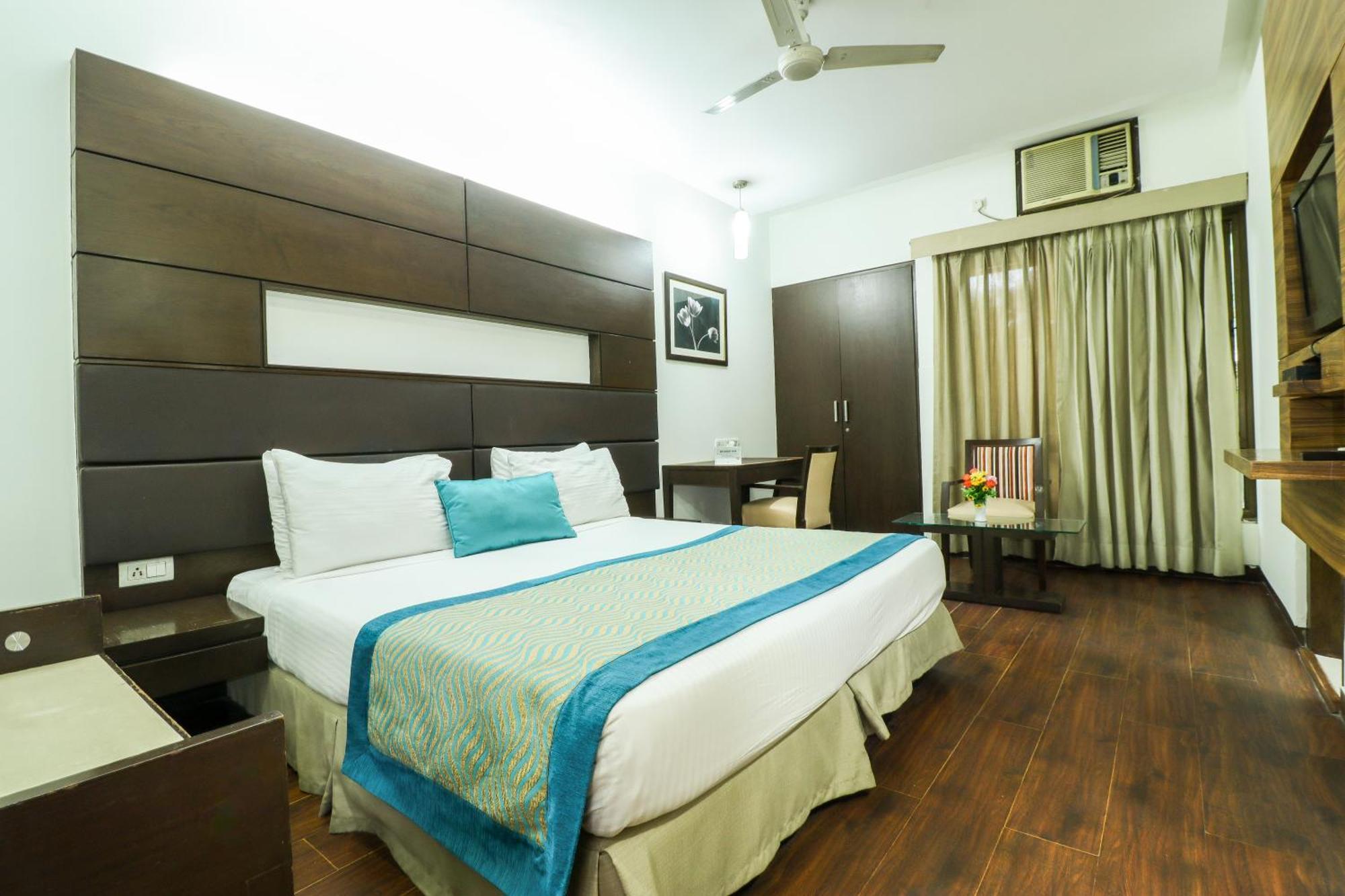 Stunning Close To Mg Road Metro Apartment Gurgaon