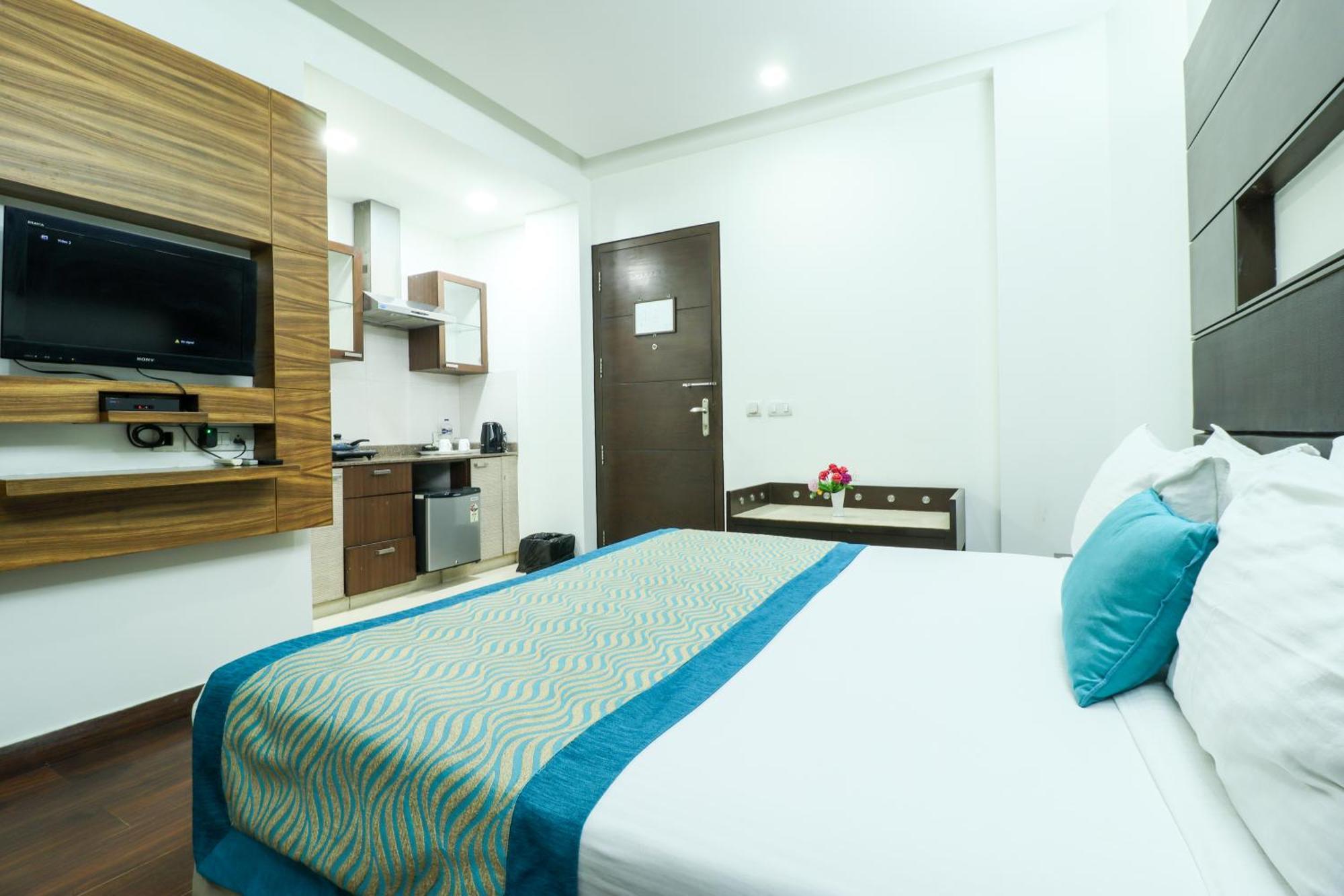 Apartment Stunning Close To Mg Road Metro *