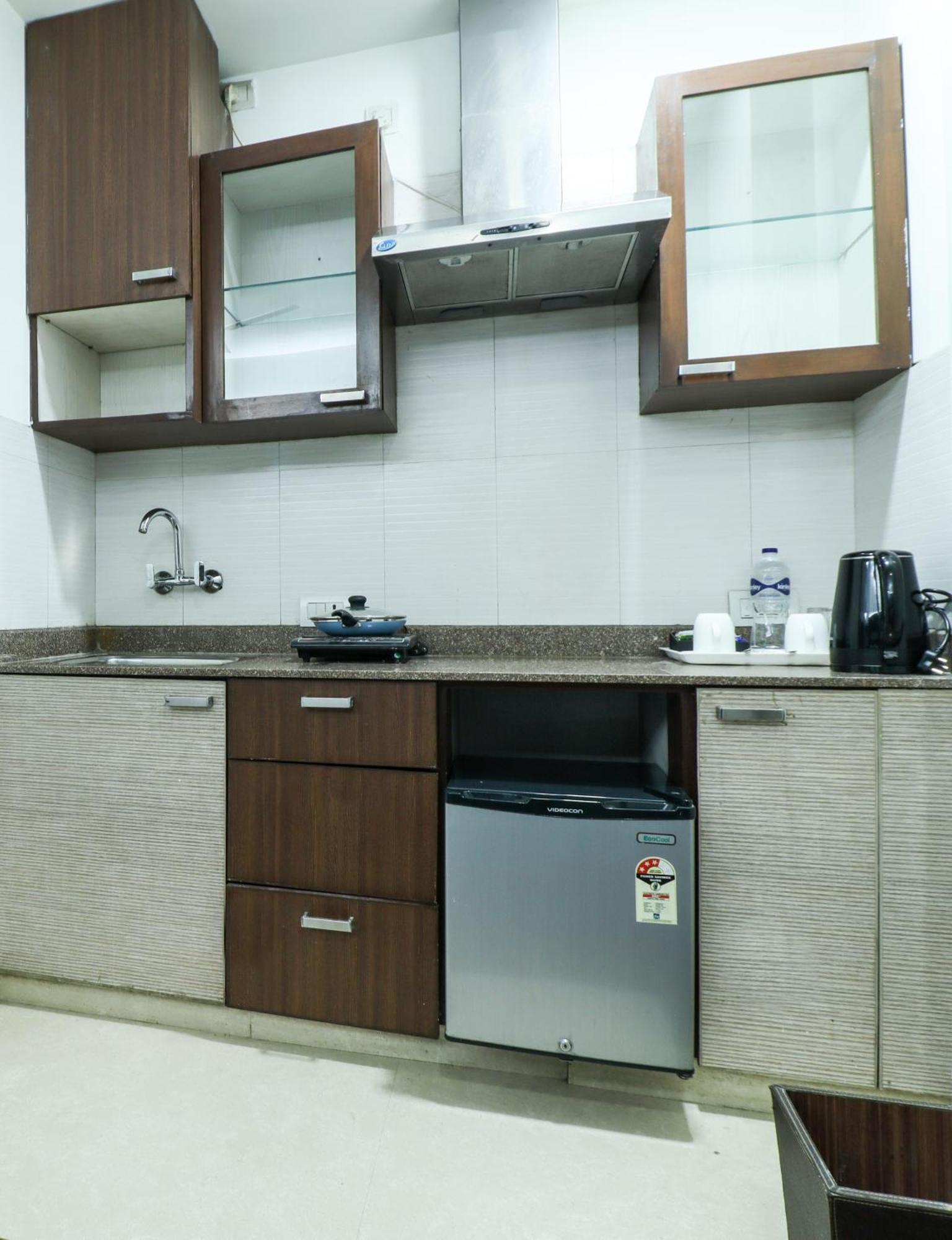 Apartment Stunning Close To Mg Road Metro Gurgaon