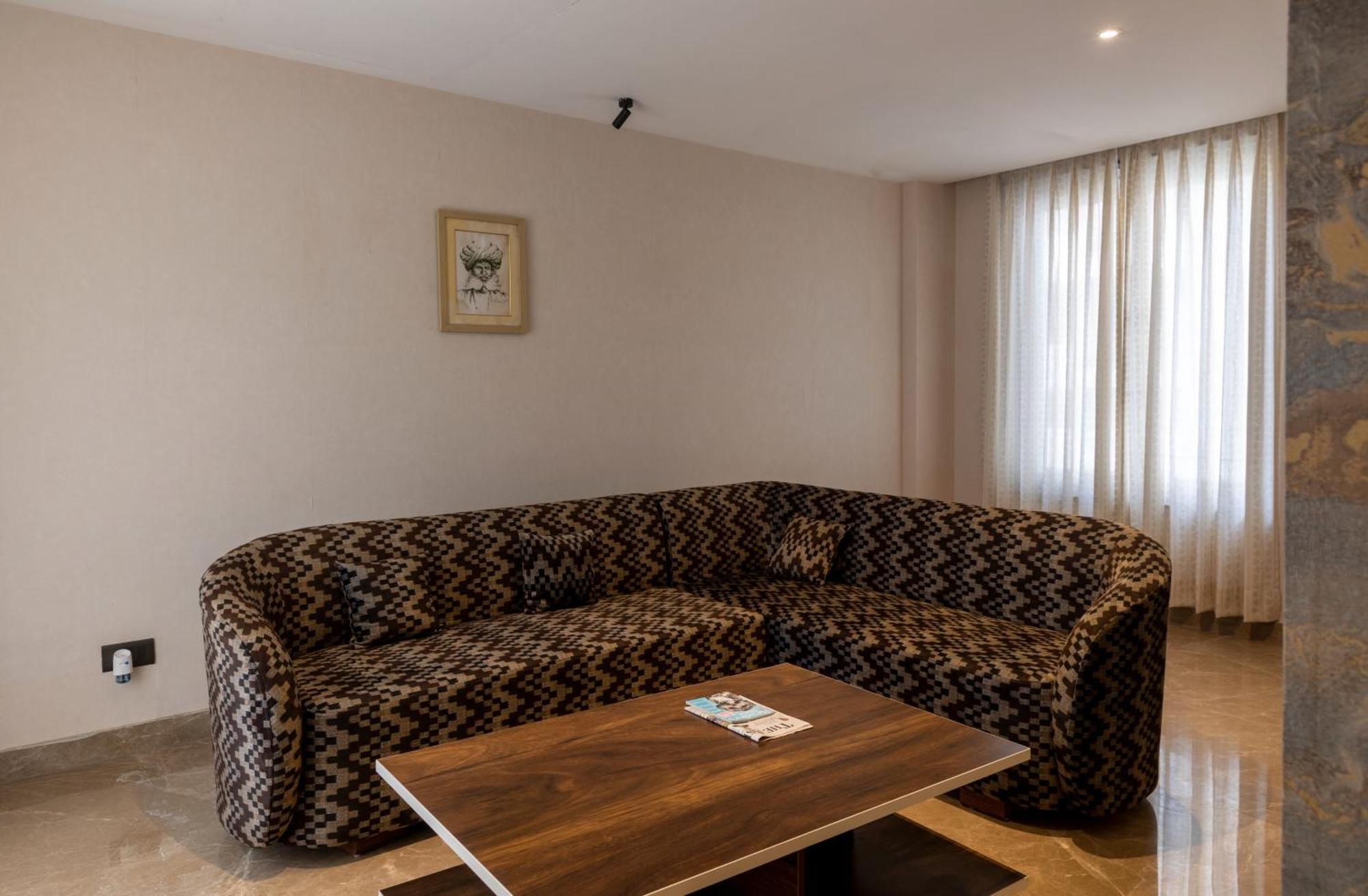 Casa Feliz Golf Course Road Gurgaon