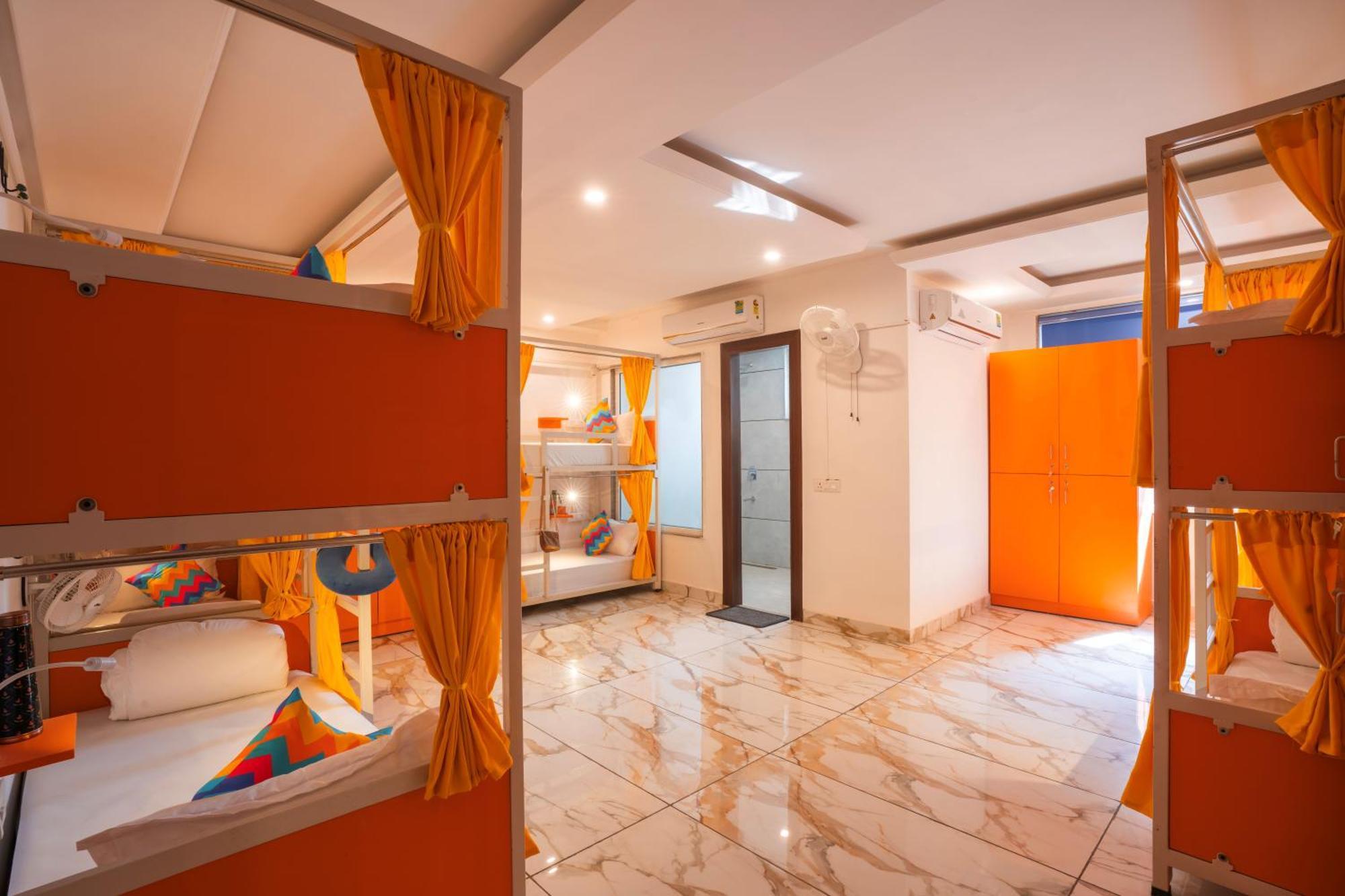 Hostel Gostops Gurugram, Baani Square